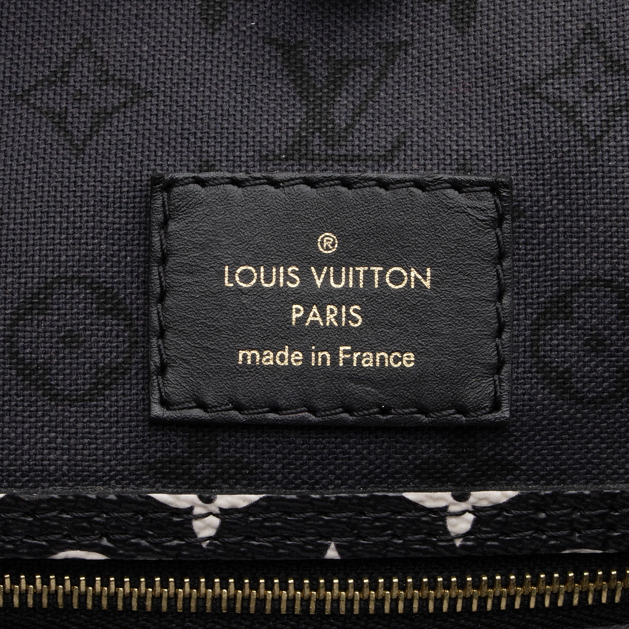 Louis Vuitton Limited Edition Monogram Crafty Neverfull MM Tote (SHF-x7Ipzi)