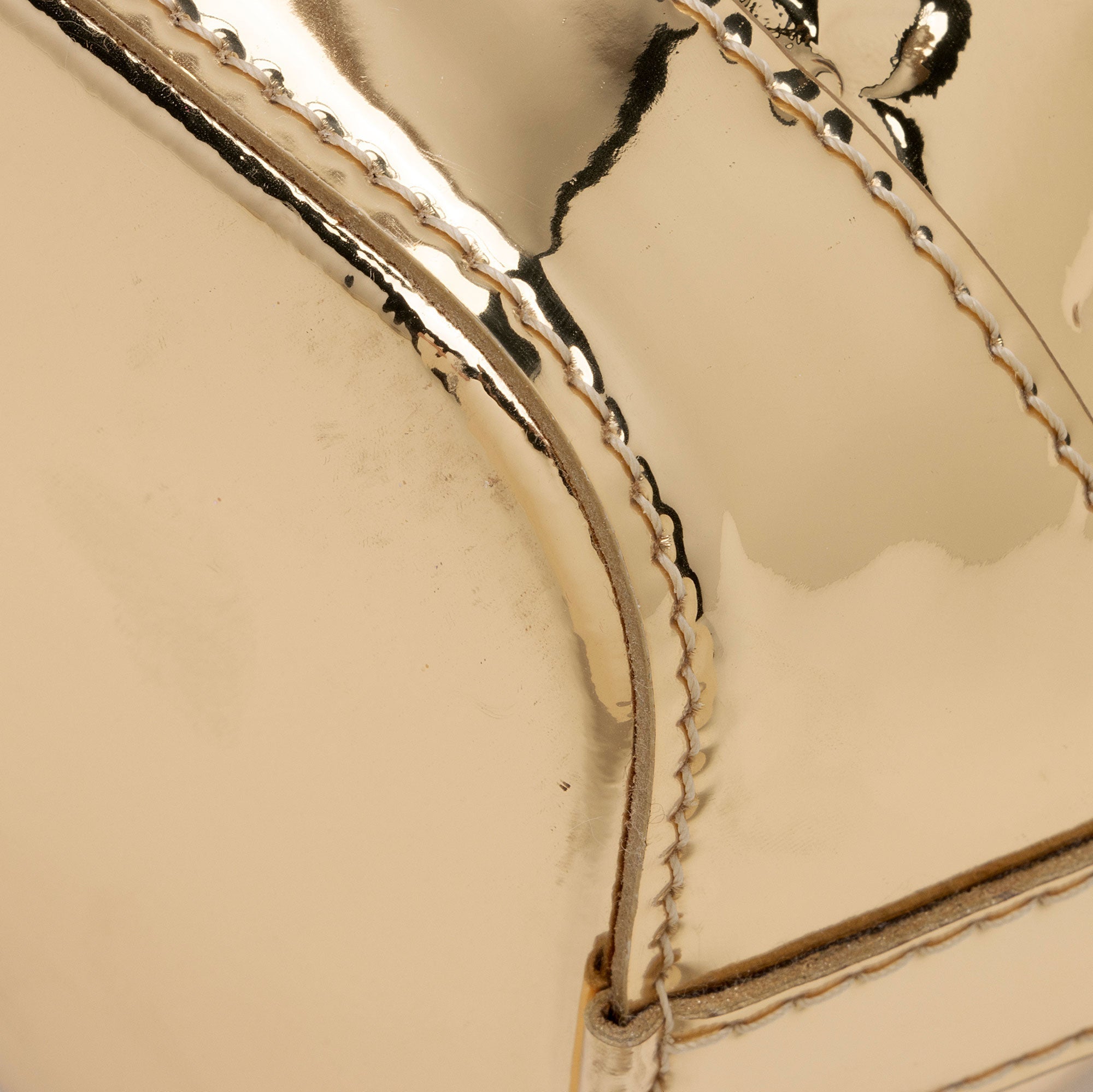 Louis Vuitton Limited Edition Monogram Miroir Lockit Satchel (SHF-FN2dfK)