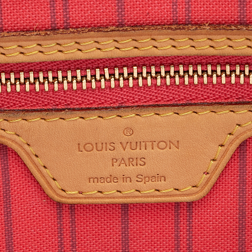 Louis Vuitton Limited Edition Monogram Ramages Neverfull MM Tote (SHF-21909)