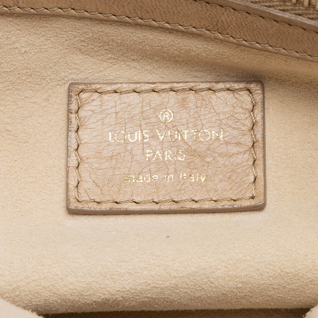 Louis Vuitton Limited Edition Olympe Stratus PM Satchel (SHF-9YFo3C)