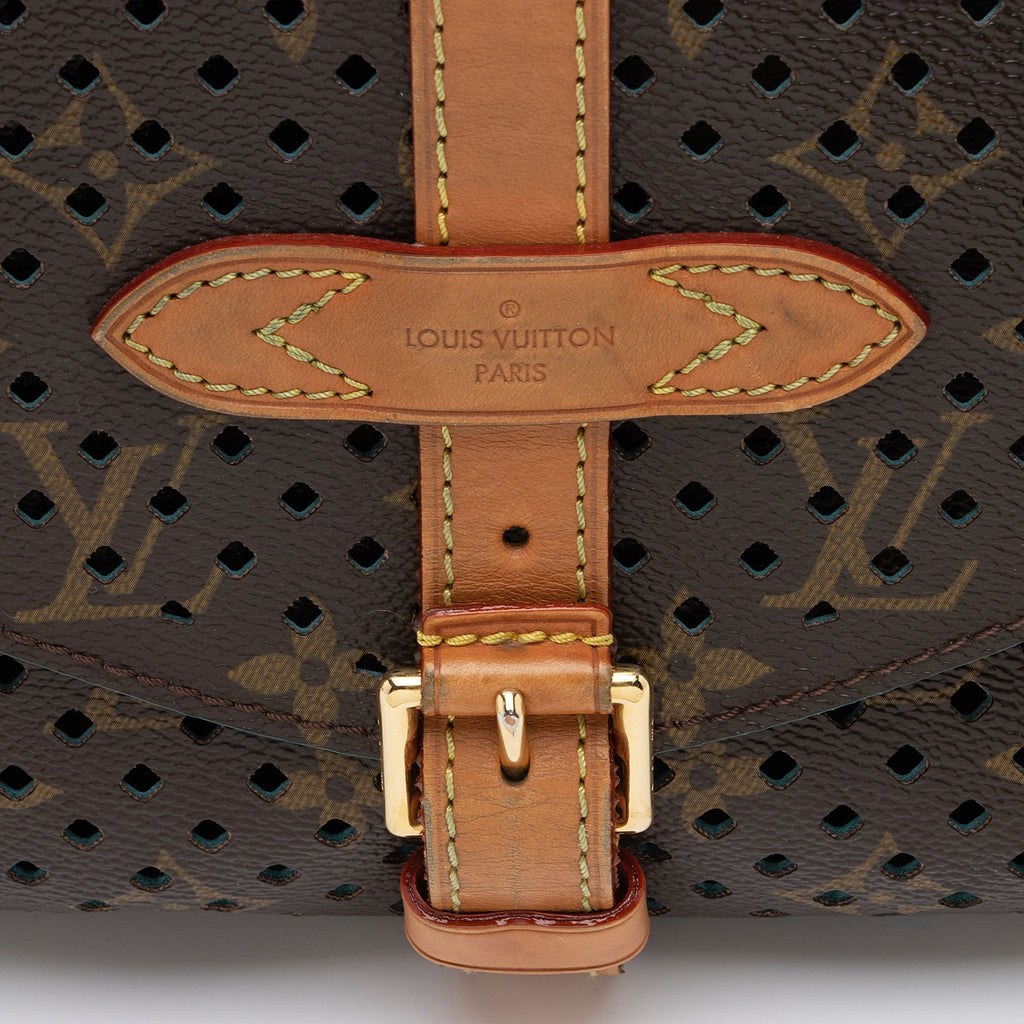 Louis Vuitton Limited Edition Perforated Monogram Canvas Saumur 30 Messenger Bag (SHF-TgFQYZ)