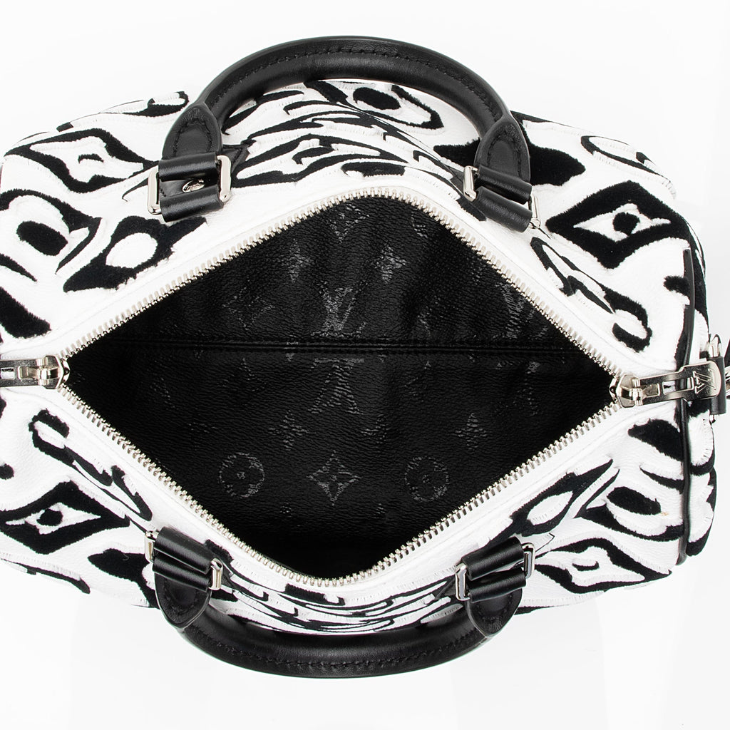 Louis Vuitton Limited Edition Tufted Monogram Canvas Urs Fischer Speedy Bandouliere 25 Satchel (SHF-23866)