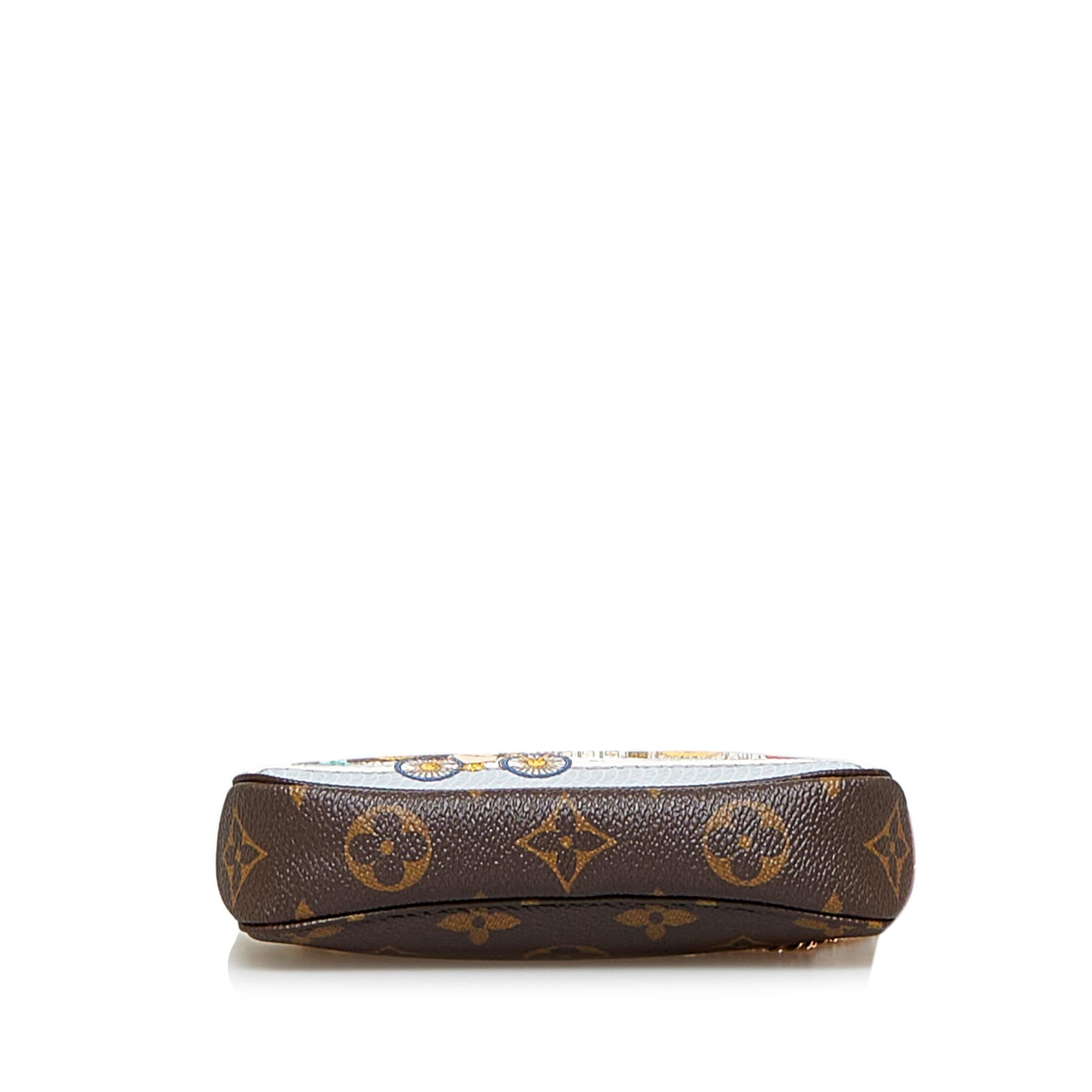 Louis Vuitton Limited Edition Vivienne Mini Monogram Pochette Accessoires (SHG-Ndr7pH)
