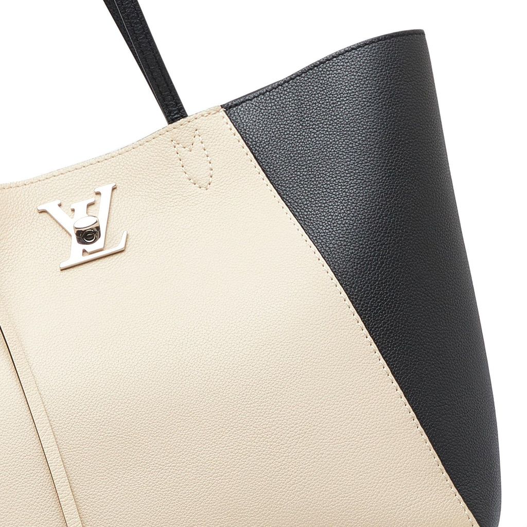 Louis Vuitton LockMe Cabas (SHG-PlK63k)