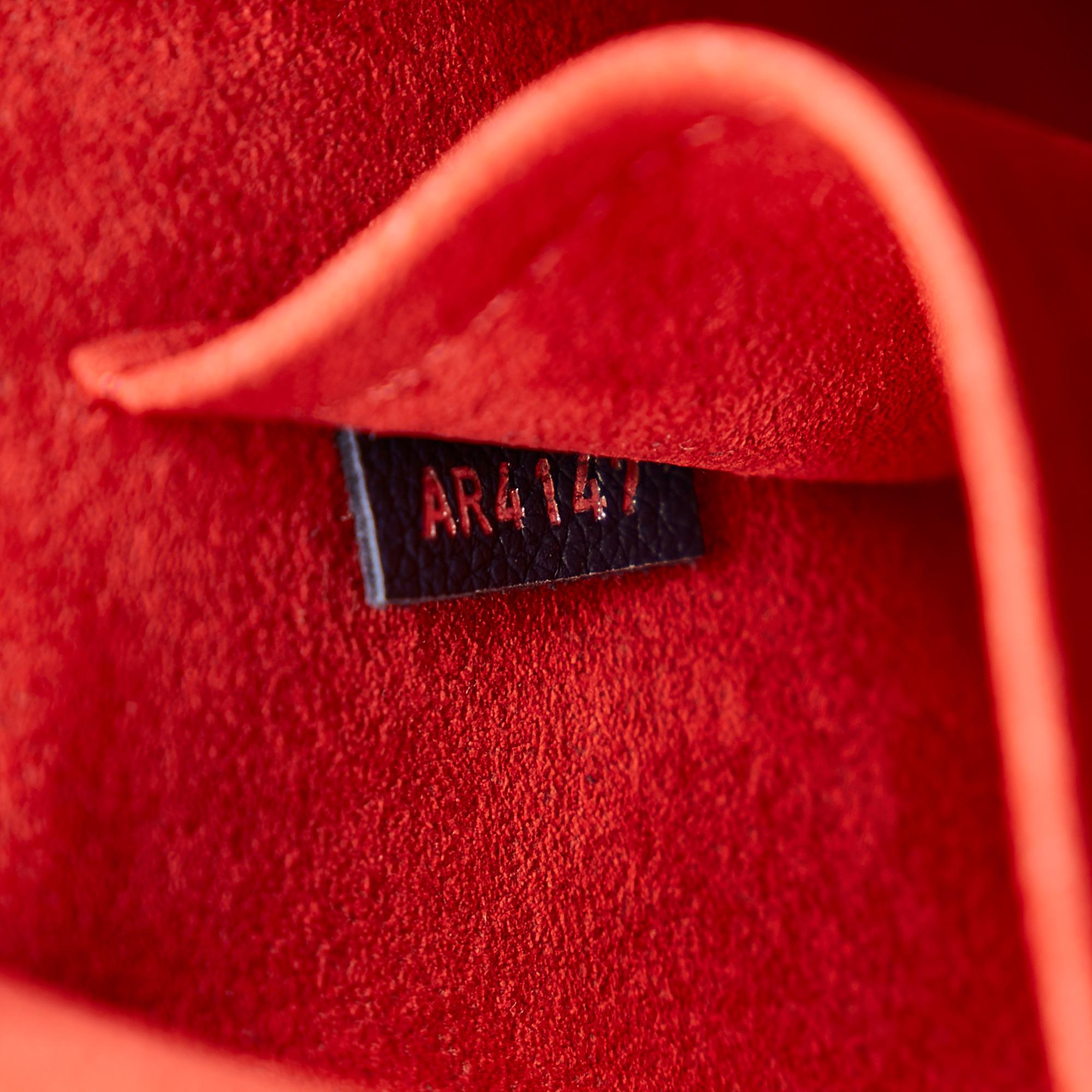 Louis Vuitton LockMeTo (SHG-NujWBm)