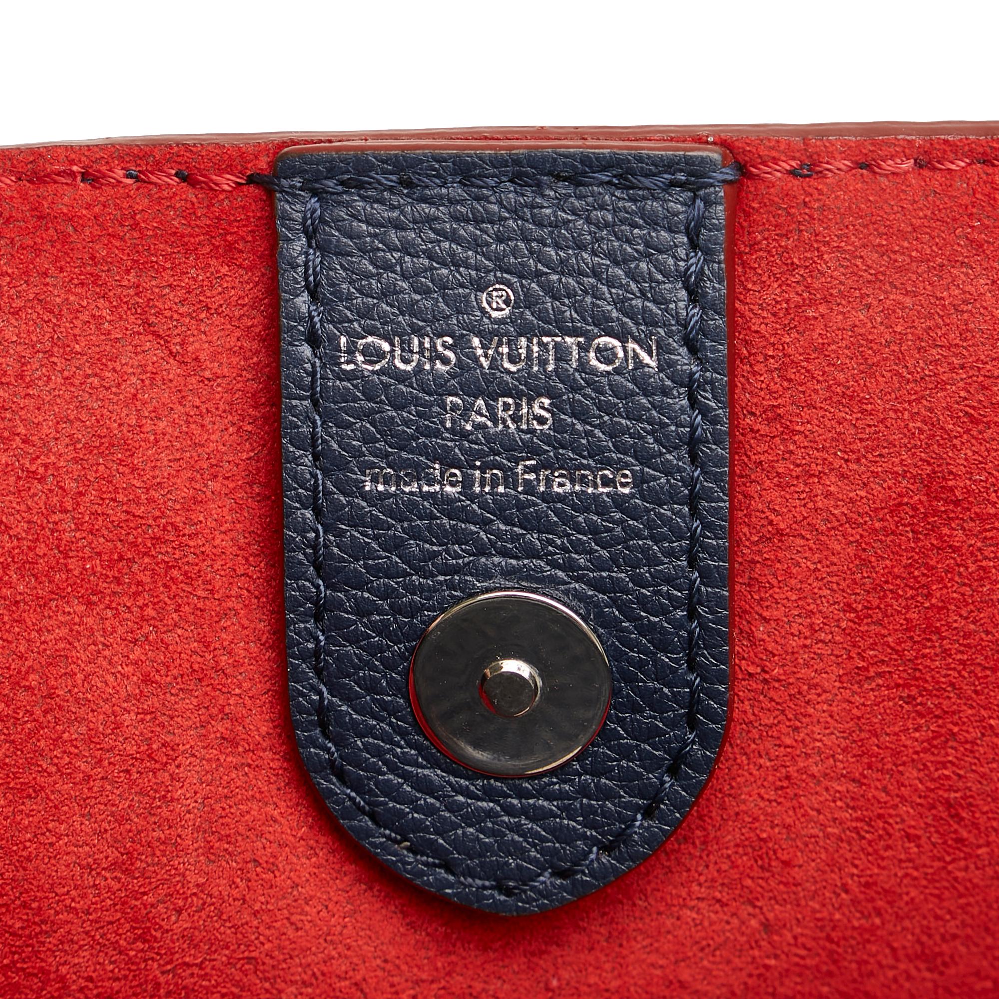 Louis Vuitton LockMeTo (SHG-NujWBm)
