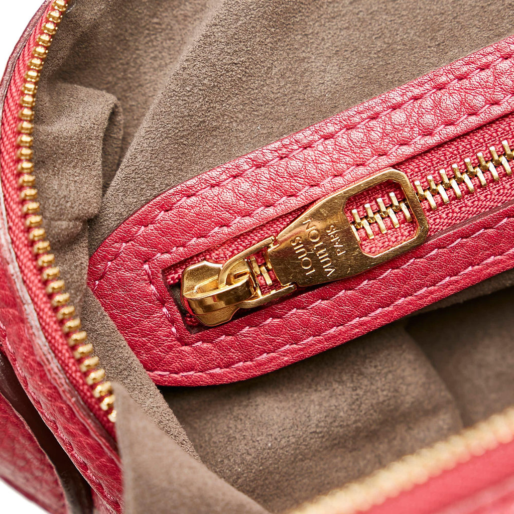 Louis Vuitton Mahina Galatea PM (SHG-37423)