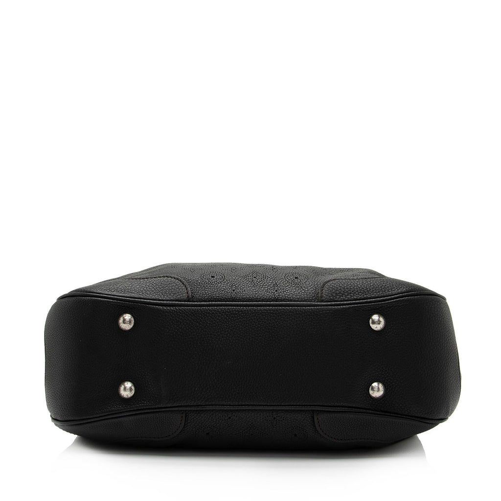 Louis Vuitton Mahina Leather Solar PM Shoulder Bag (SHF-BTAZRY)