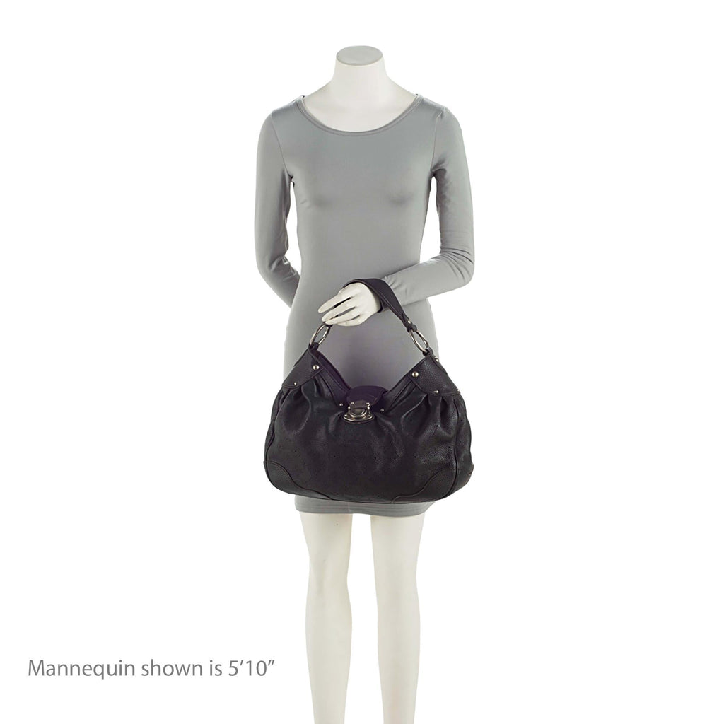 Louis Vuitton Mahina Leather Solar PM Shoulder Bag (SHF-BTAZRY)