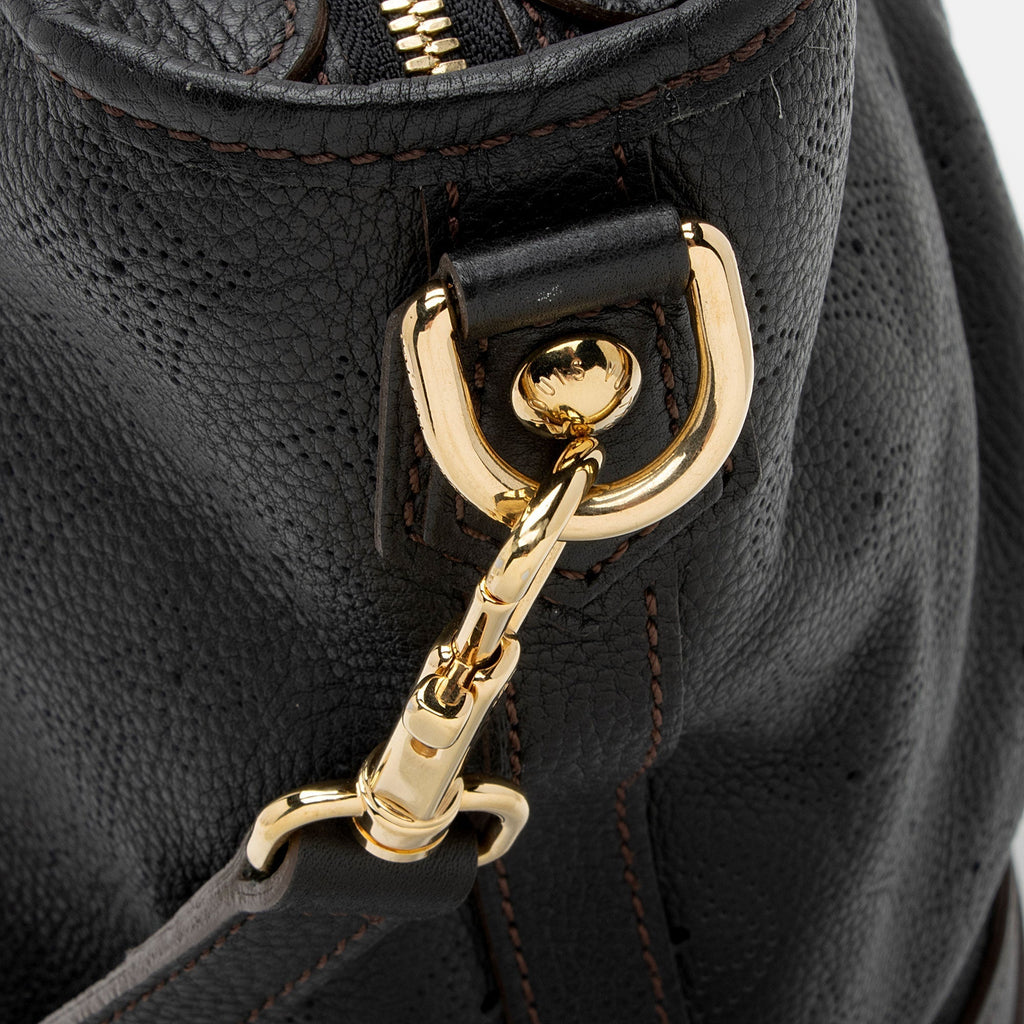 Louis Vuitton Mahina Leather Stellar PM Tote (SHF-yuBzgS)