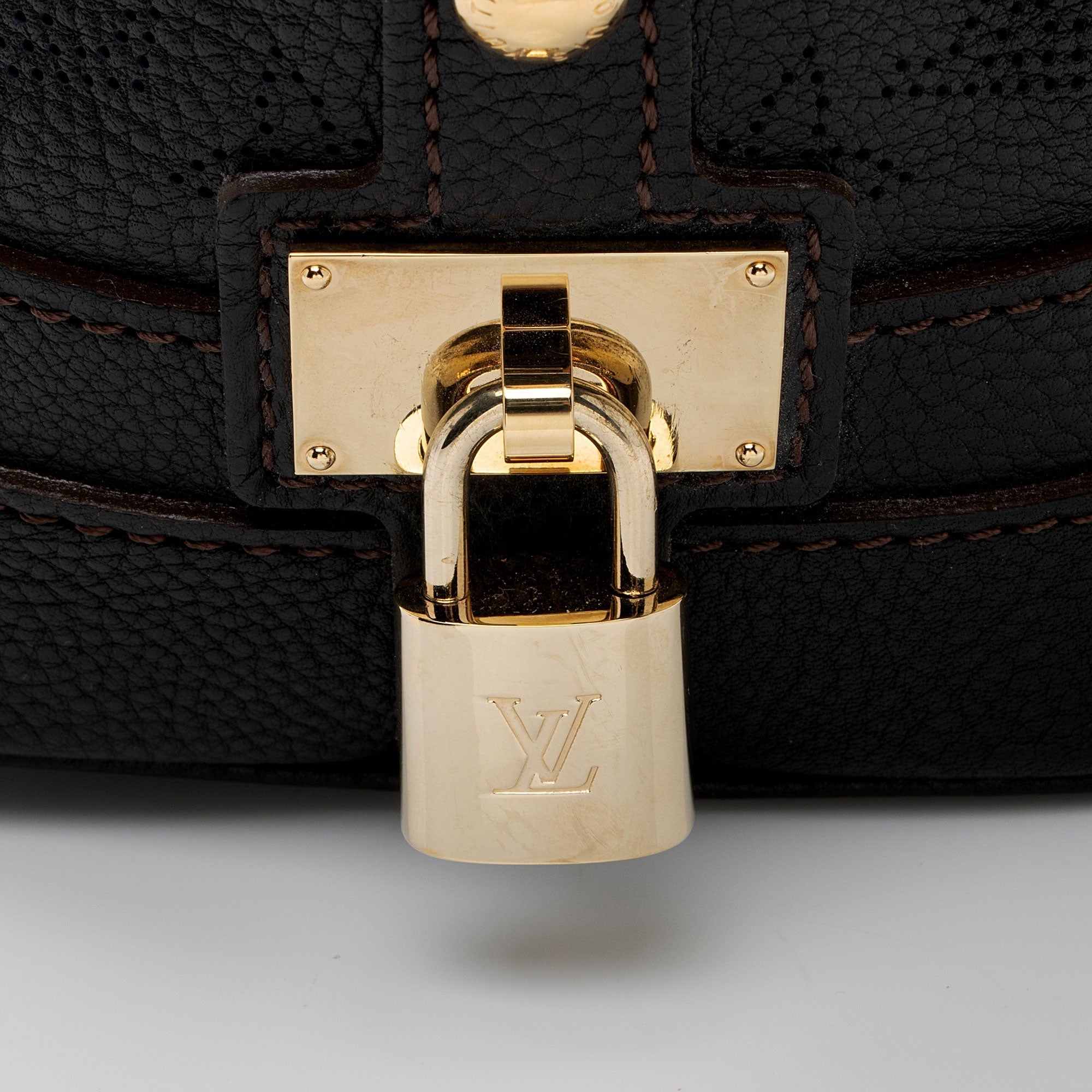 Louis Vuitton Mahina Leather Stellar PM Tote (SHF-yuBzgS)