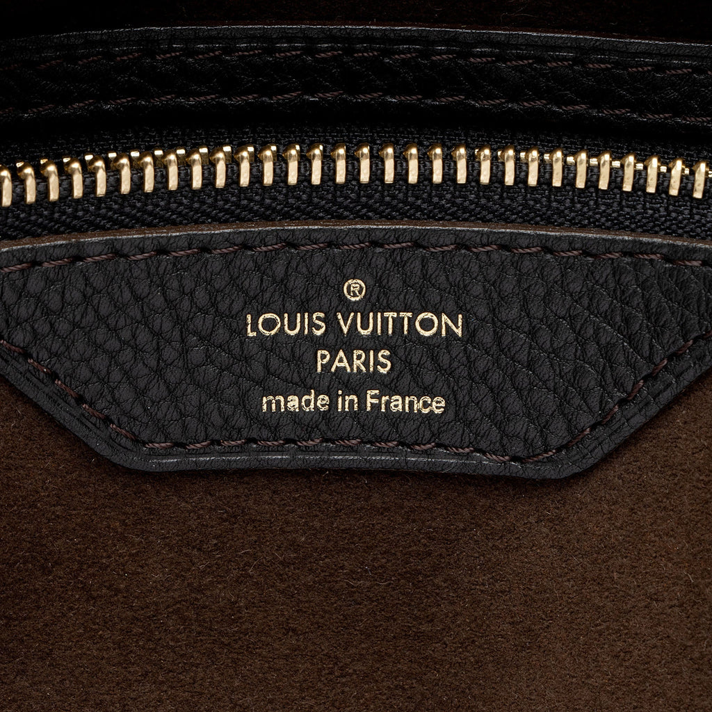Louis Vuitton Mahina Leather Stellar PM Tote (SHF-yuBzgS)