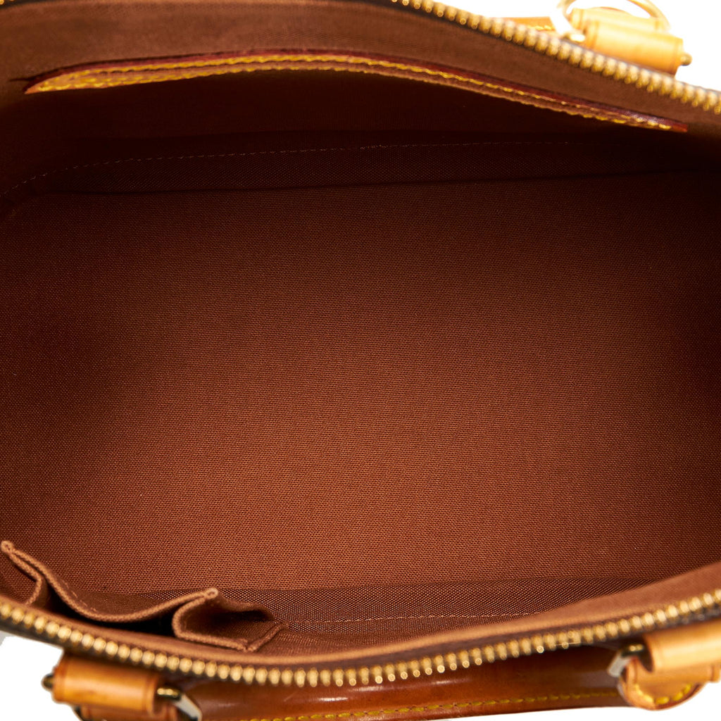 Louis Vuitton Monogram Alma MM (SHG-yBUNGc)