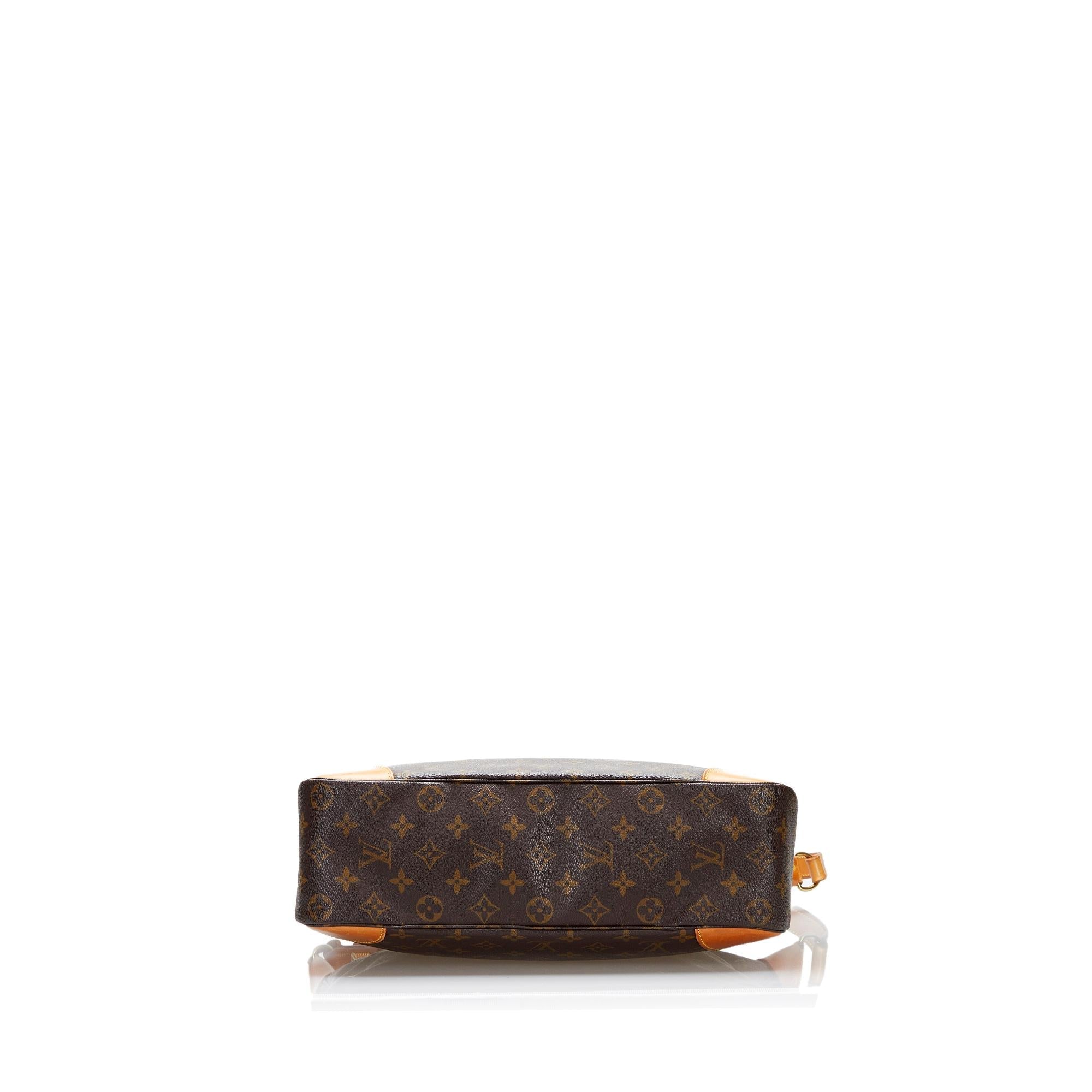 Louis Vuitton Monogram Boulogne 30 (SHG-yke63Q)