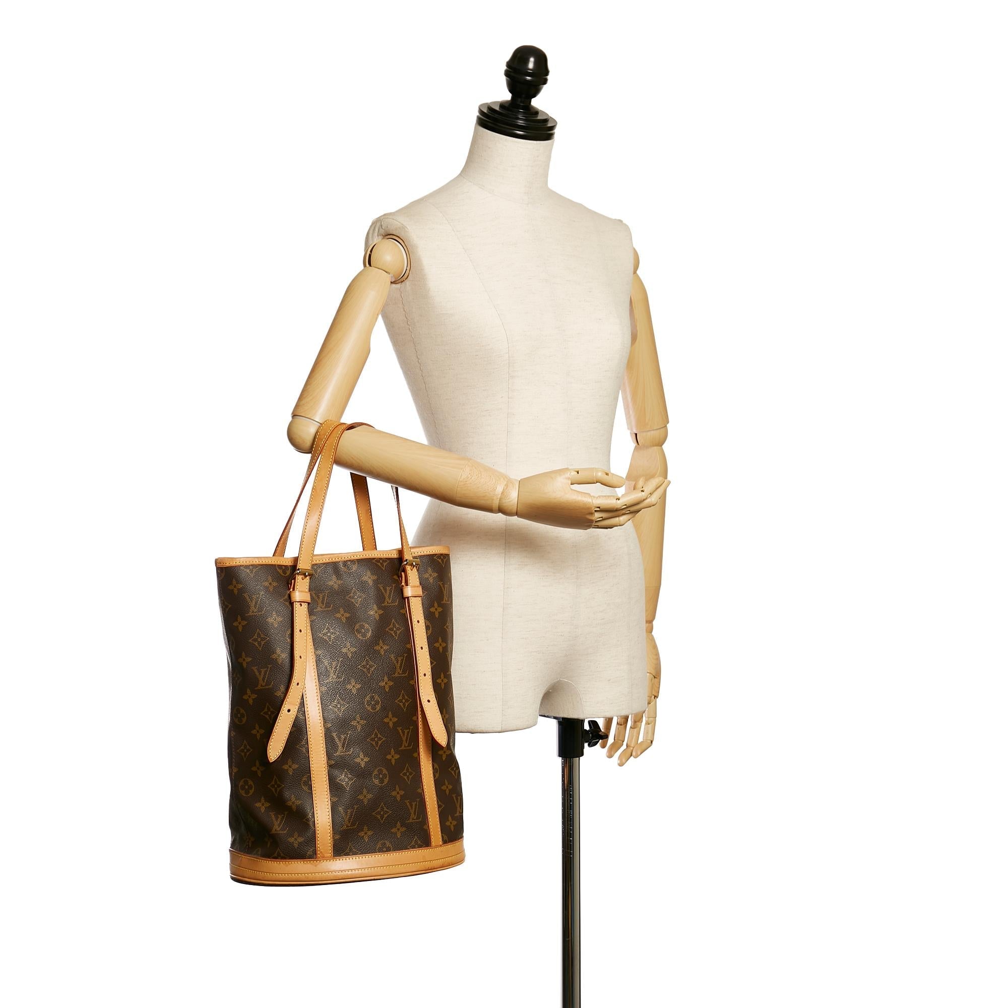 Louis Vuitton Monogram Bucket GM (SHG-33452)