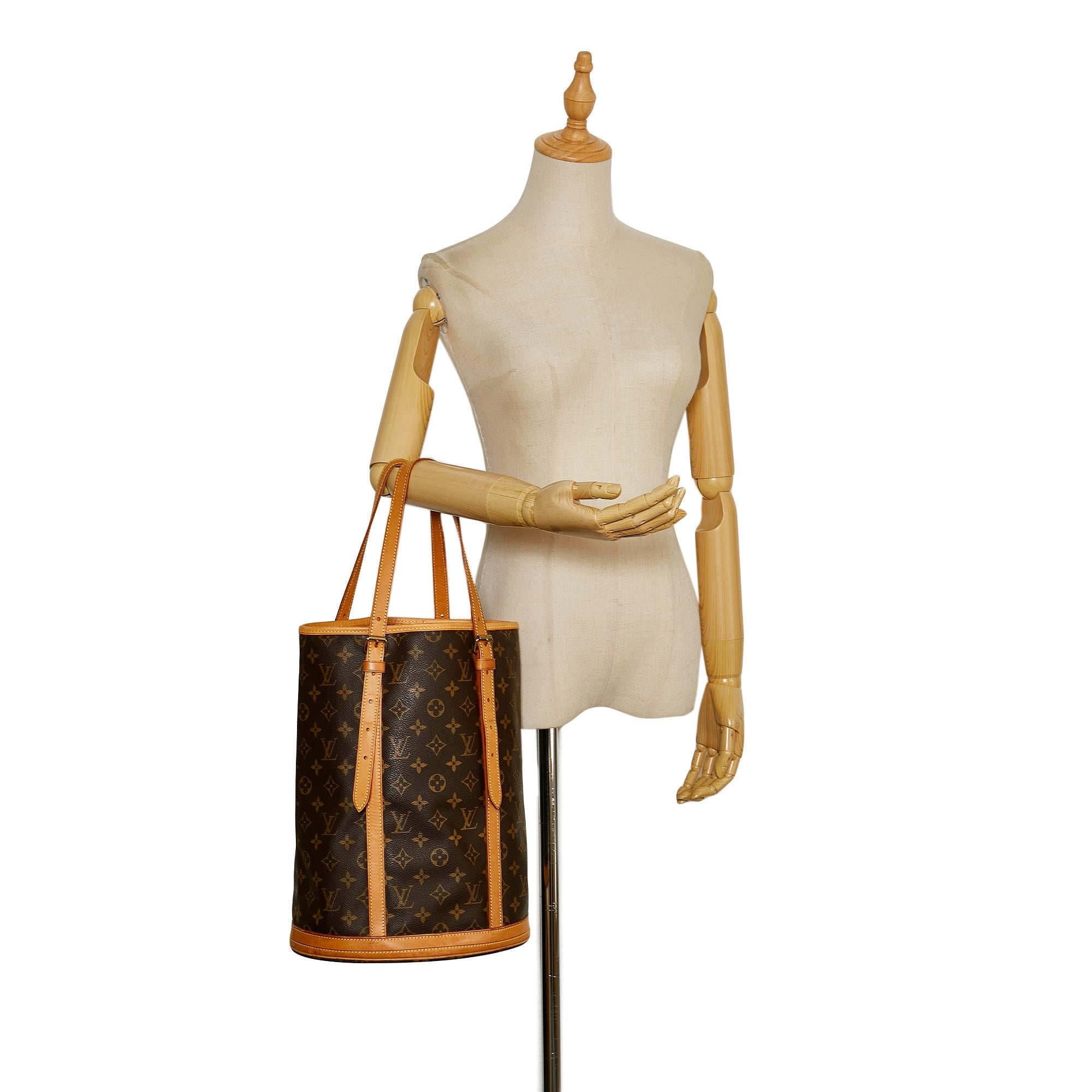 Louis Vuitton Monogram Bucket GM (SHG-35776)