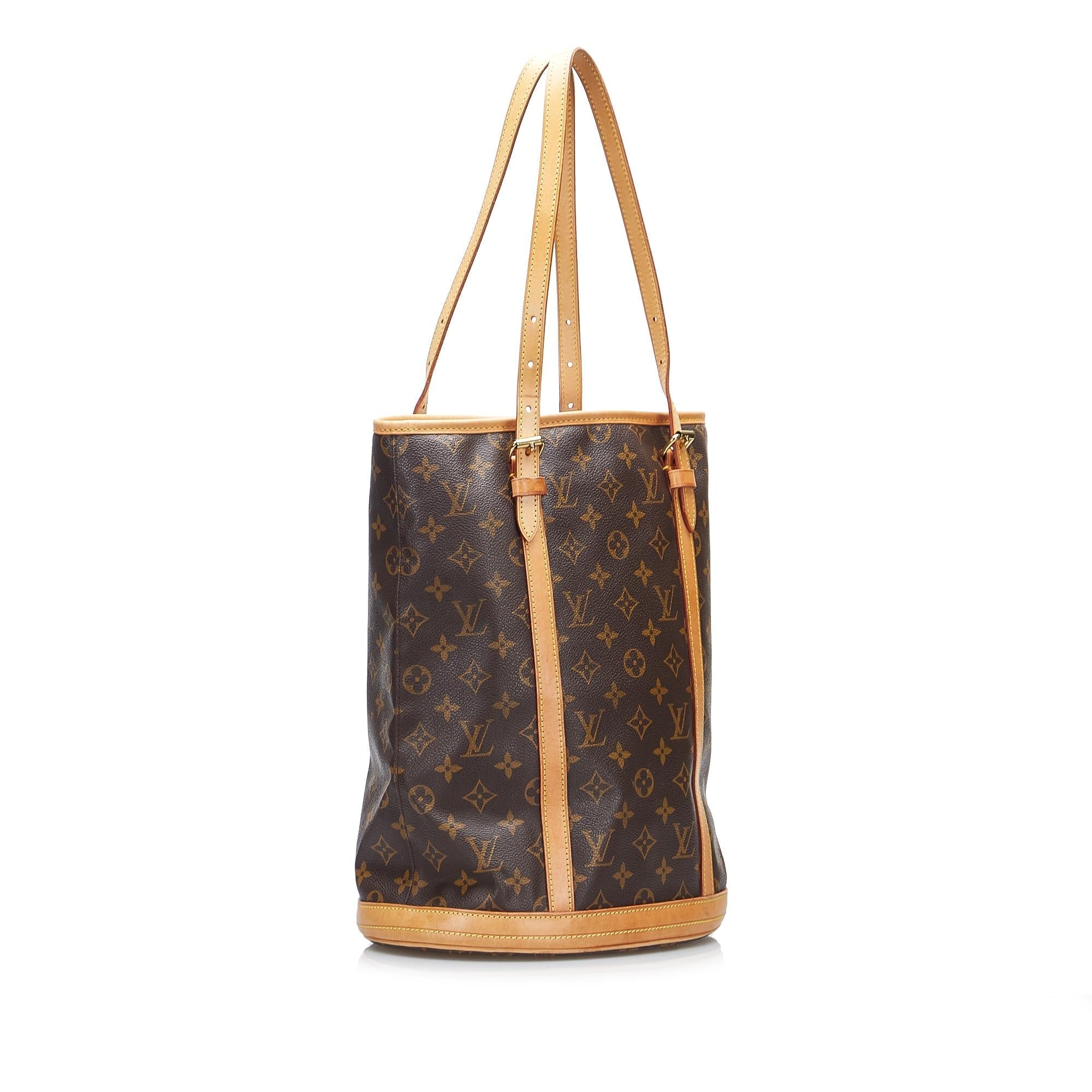 Louis Vuitton Monogram Bucket GM (SHG-oc32DL)