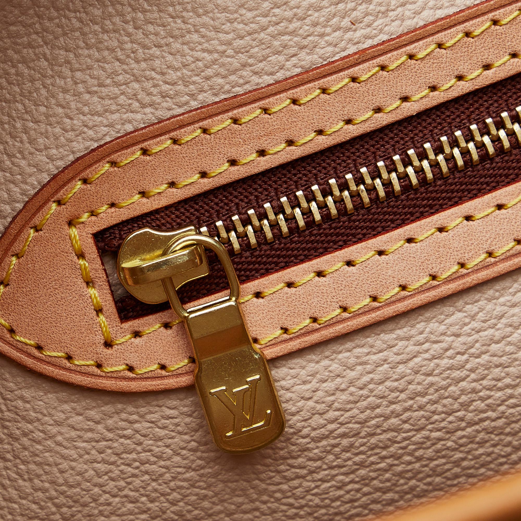 Louis Vuitton Monogram Bucket GM (SHG-gx2Zkf)