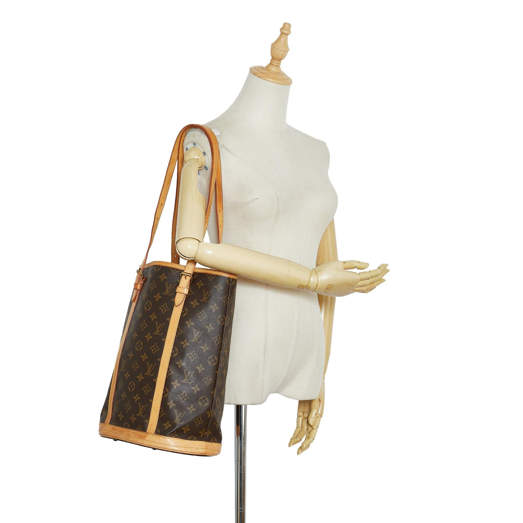 Louis Vuitton Monogram Bucket GM (SHG-W08xDi)