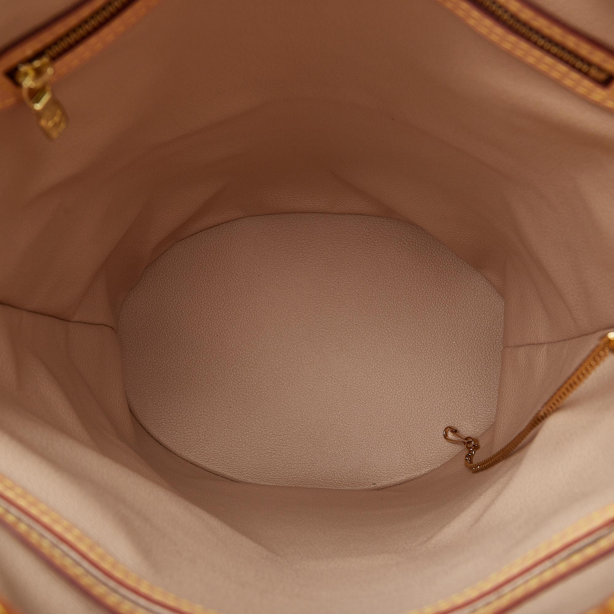Louis Vuitton Monogram Bucket GM (SHG-Iw6qRT)