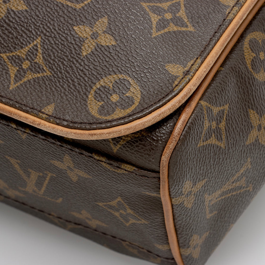 Louis Vuitton Monogram Canvas Abbesses Messenger Bag (SHF-yehWmg)