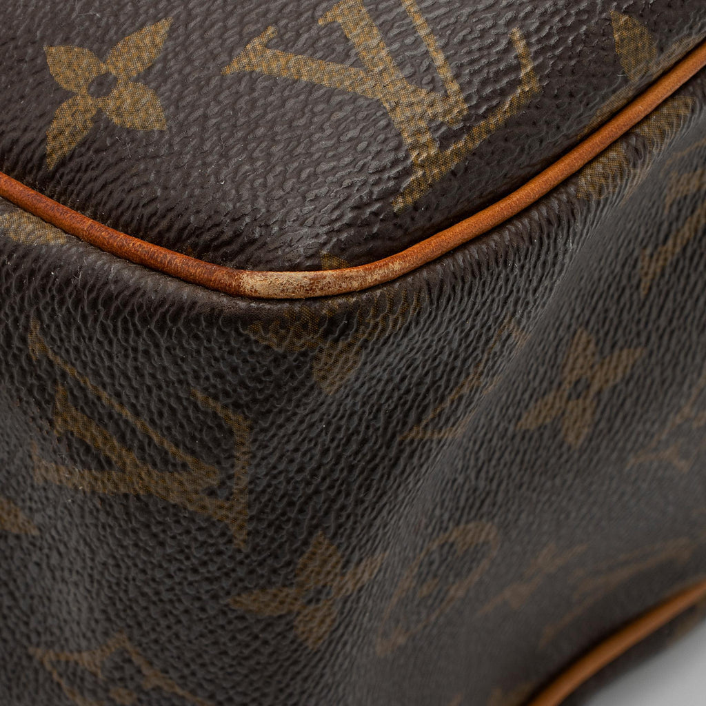 Louis Vuitton Monogram Canvas Batignolles Horizontal Tote (SHF-Up4mUw)