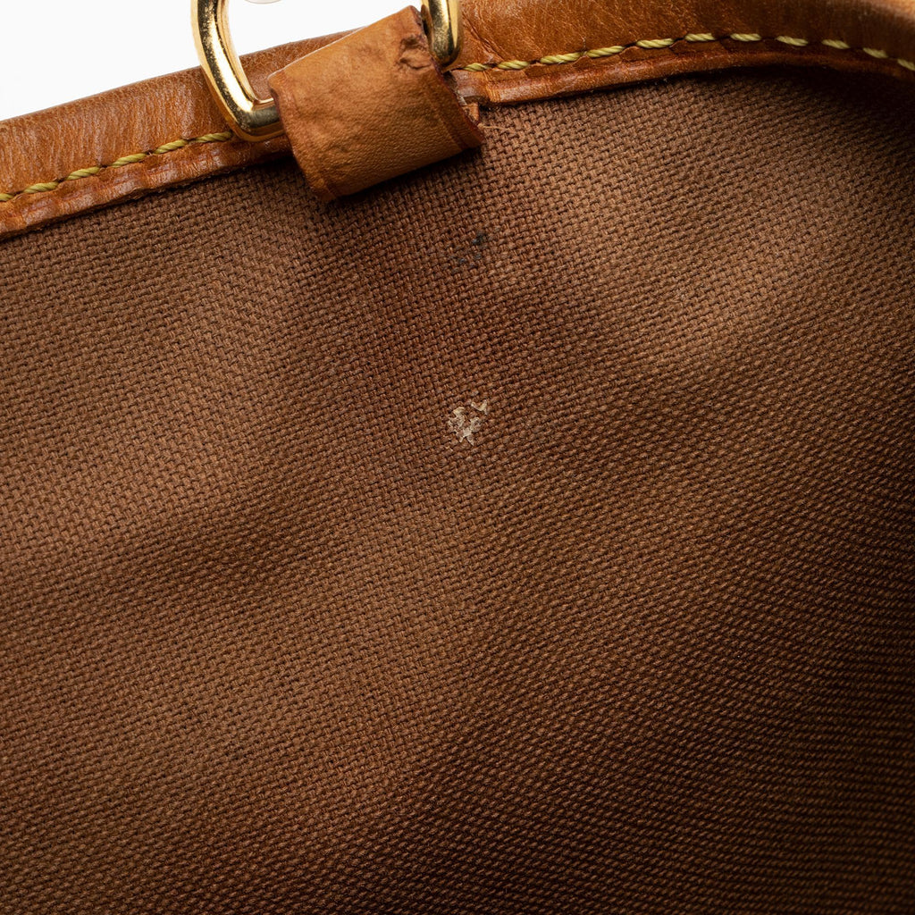 Louis Vuitton Monogram Canvas Batignolles Horizontal Tote (SHF-Up4mUw)