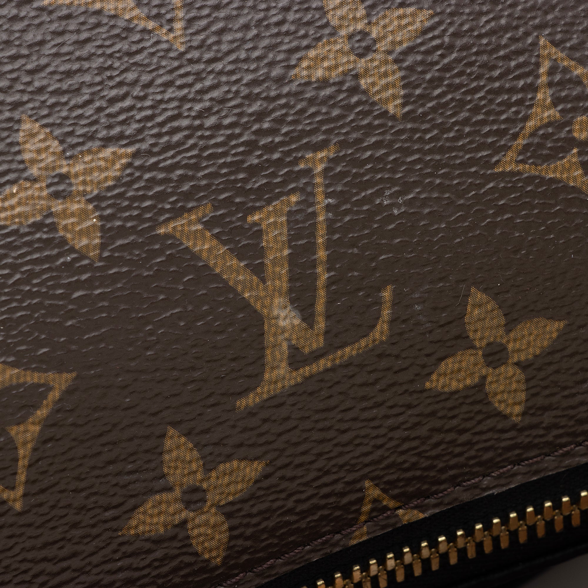 Louis Vuitton Monogram Canvas Beaubourg Mini Hobo (SHF-22782)