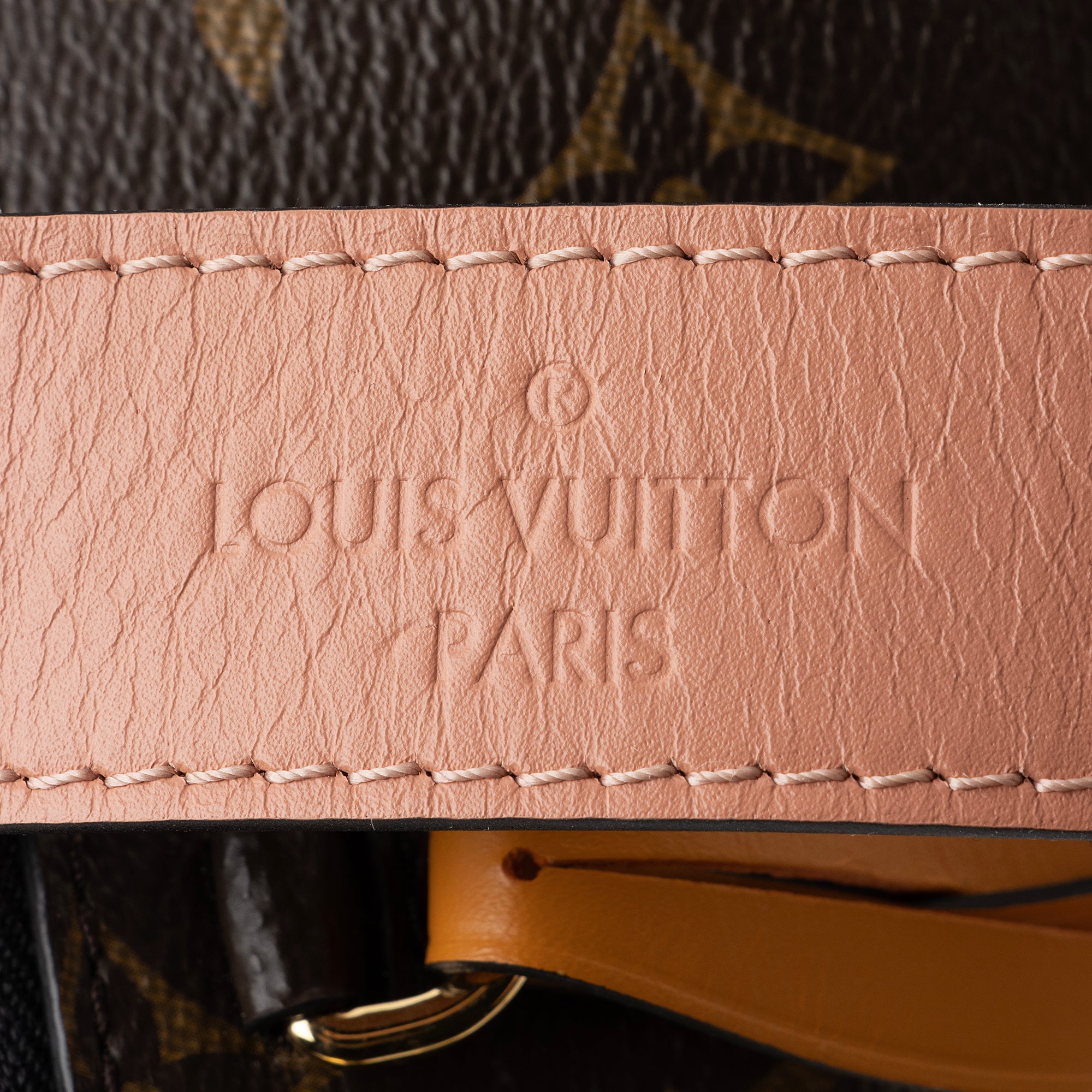 Louis Vuitton Monogram Canvas Beaubourg Mini Hobo (SHF-22782)
