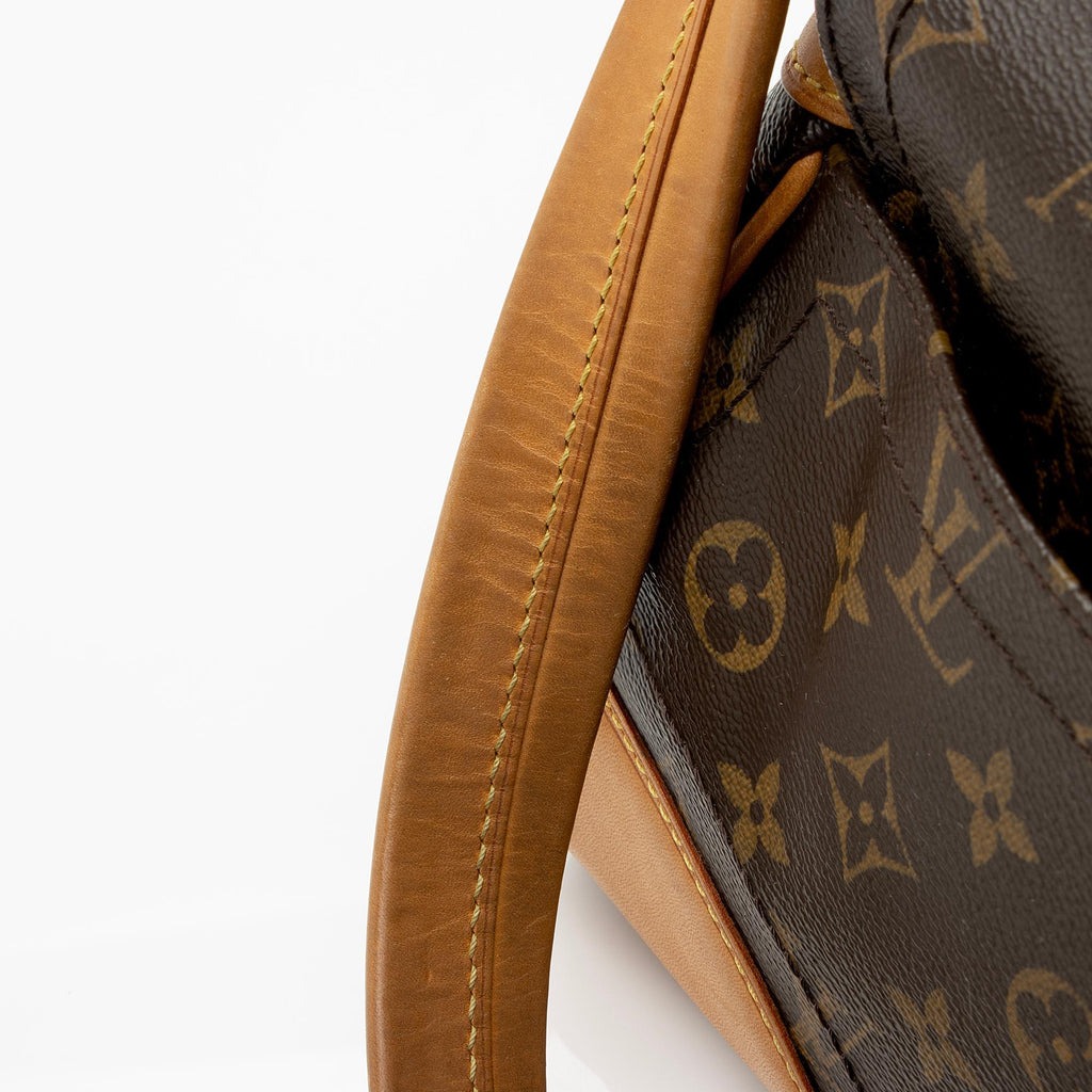 Louis Vuitton Monogram Canvas Beverly MM Shoulder Bag (SHF-THKnCe)