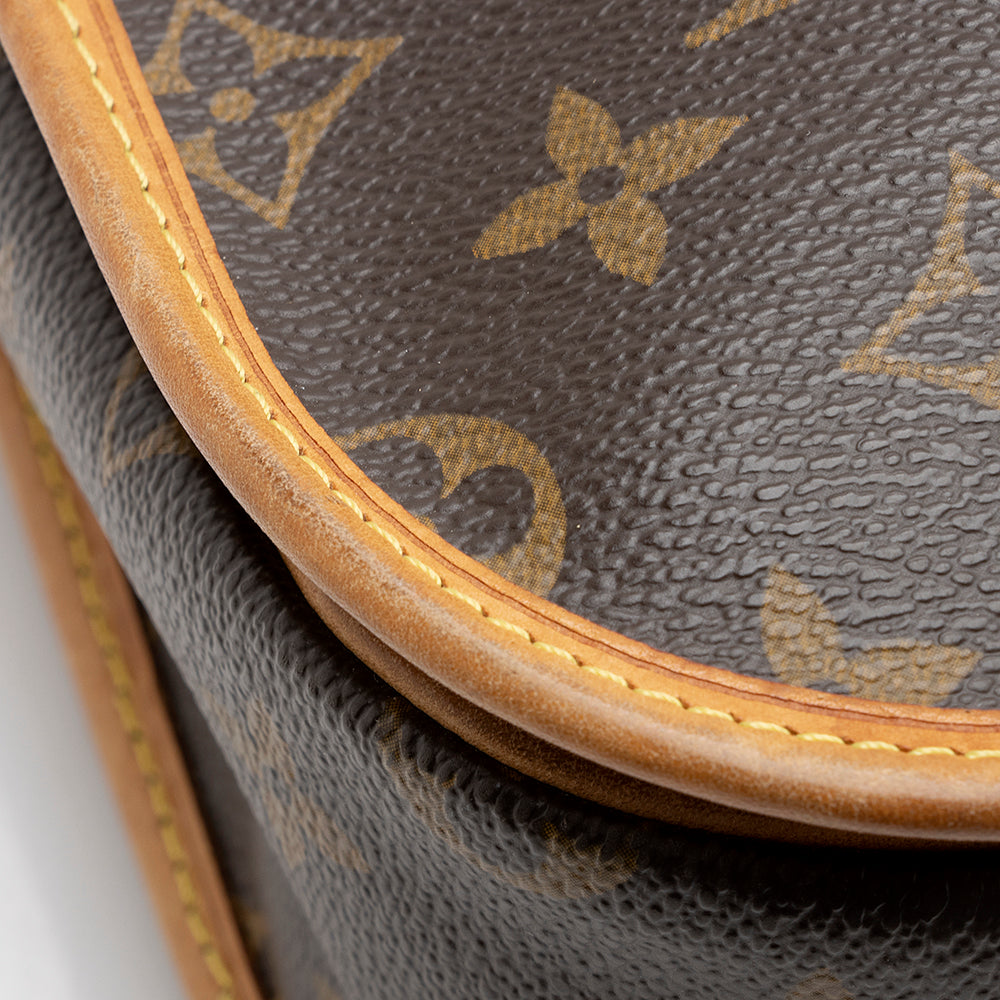 Louis Vuitton Monogram Canvas Bosphore GM Messenger Bag (SHF-21295)