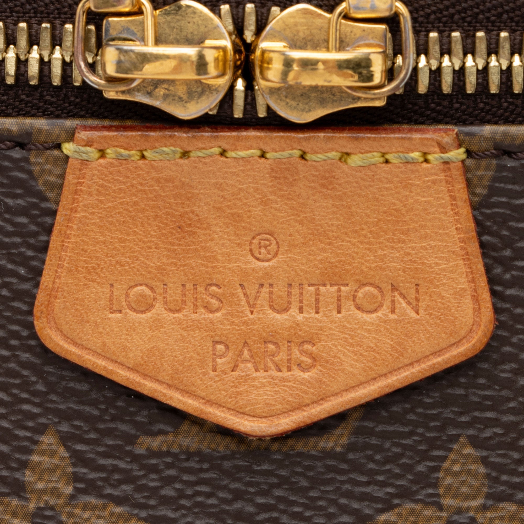Louis Vuitton Monogram Canvas BumBag (SHF-C5Iztc)