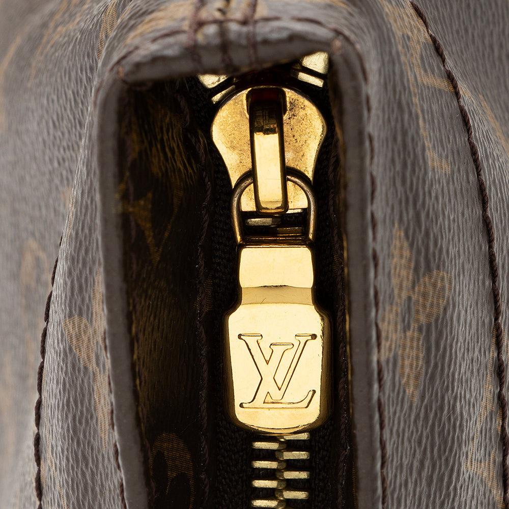Louis Vuitton Monogram Canvas Carry It Tote (SHF-22024)