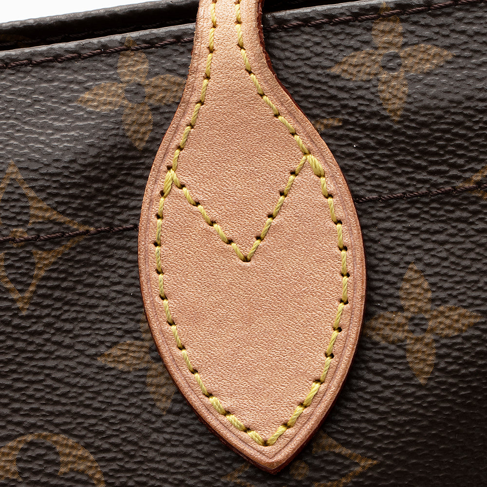 Louis Vuitton Monogram Canvas Carry It Tote (SHF-22024)