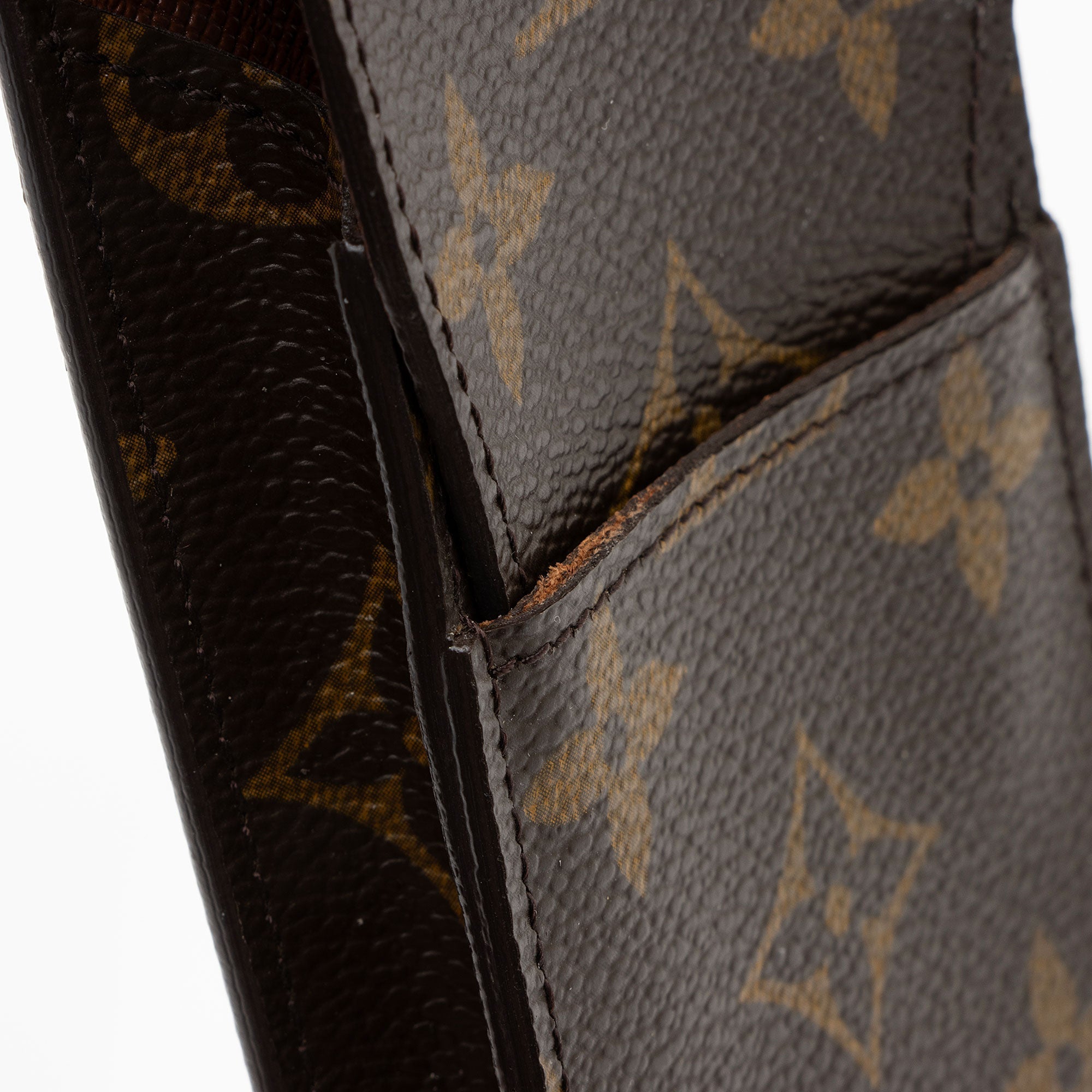 Louis Vuitton Monogram Canvas Cigarette Case (SHF-g6xaQt)