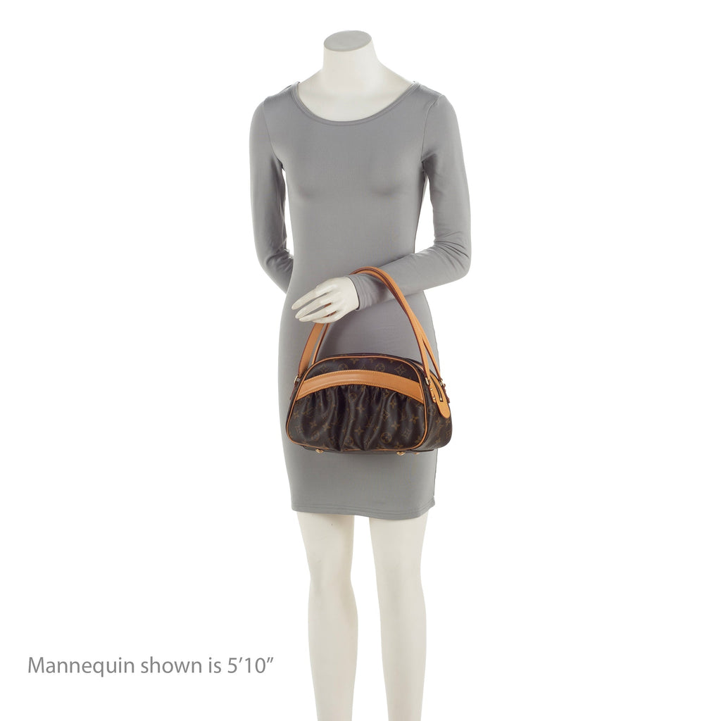 Louis Vuitton Monogram Canvas Clara Shoulder Bag (SHF-23759)