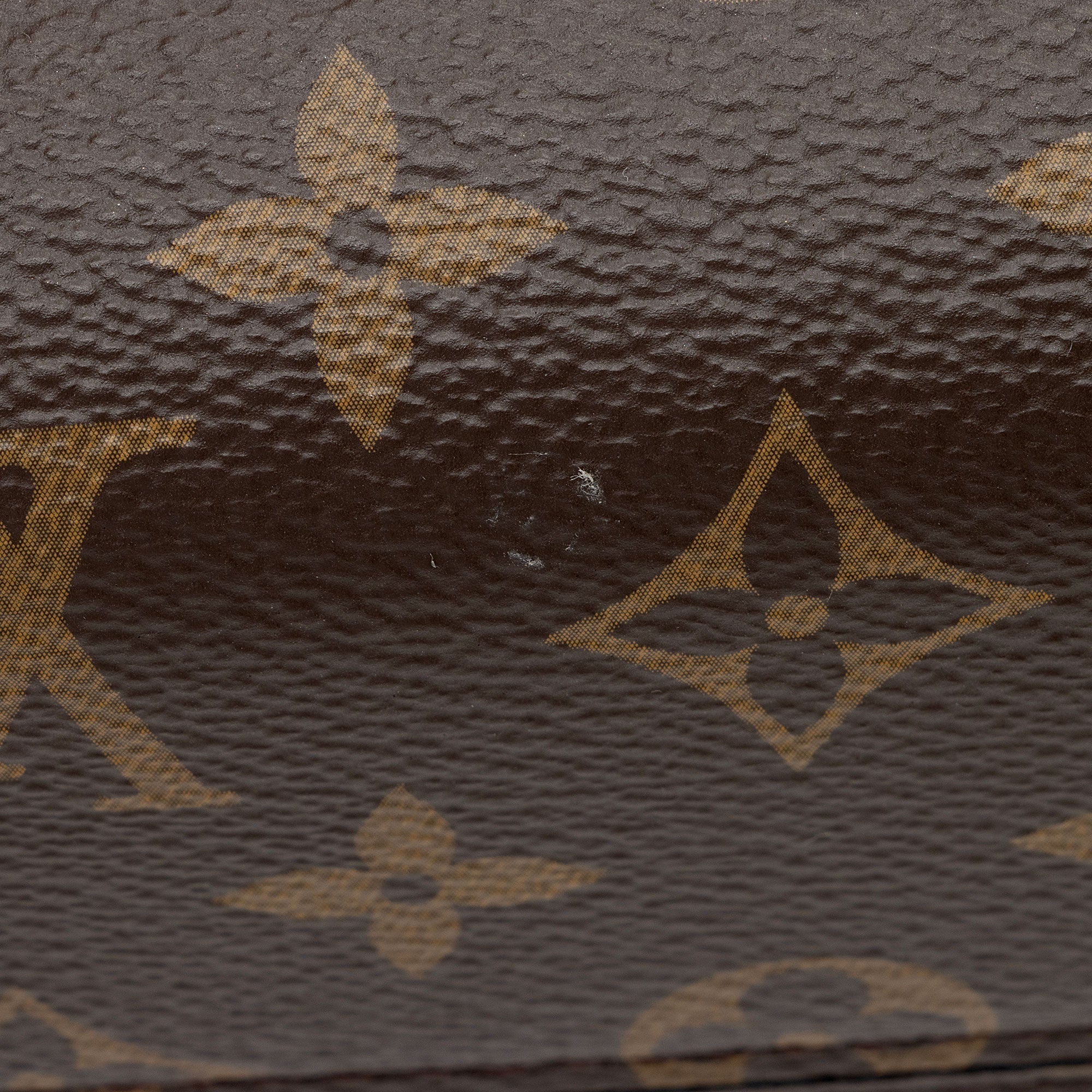 Louis Vuitton Monogram Canvas Cluny MM Satchel (SHF-ARhNa5)