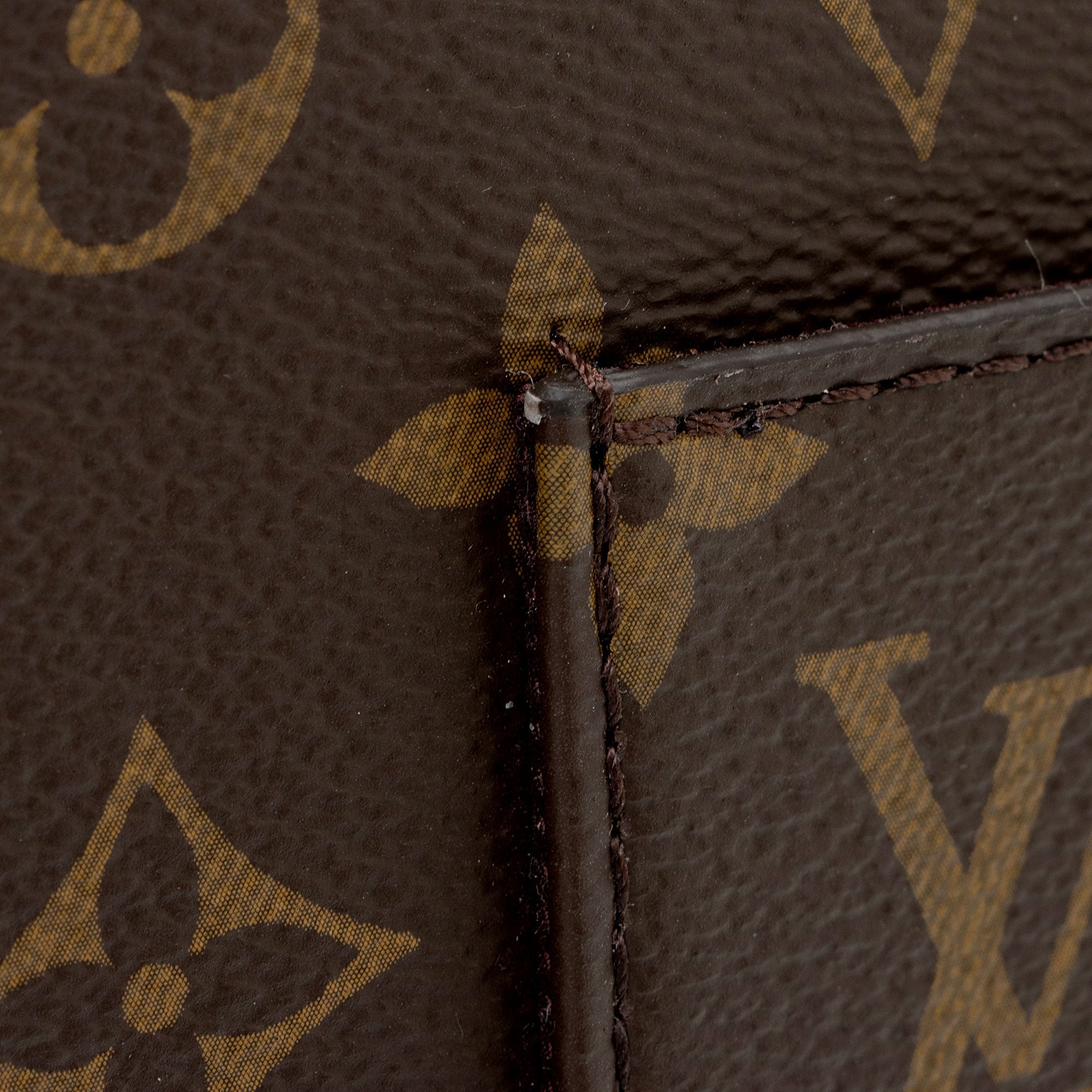 Louis Vuitton Monogram Canvas Cluny MM Satchel (SHF-ARhNa5)