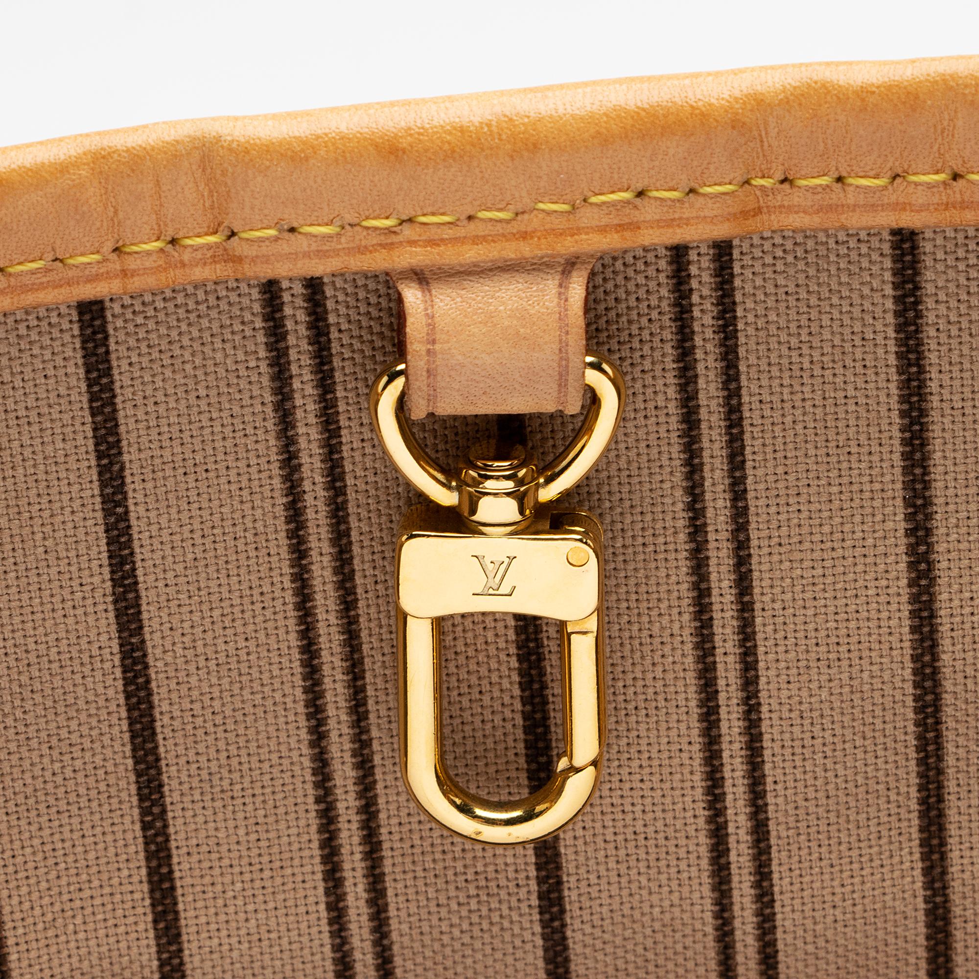 Louis Vuitton Monogram Canvas Delightful MM Shoulder Bag (SHF-59CtYo)