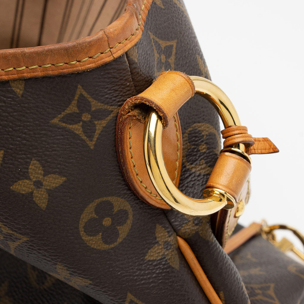 Louis Vuitton Monogram Canvas Delightful MM Shoulder Bag (SHF-BlbpyK)