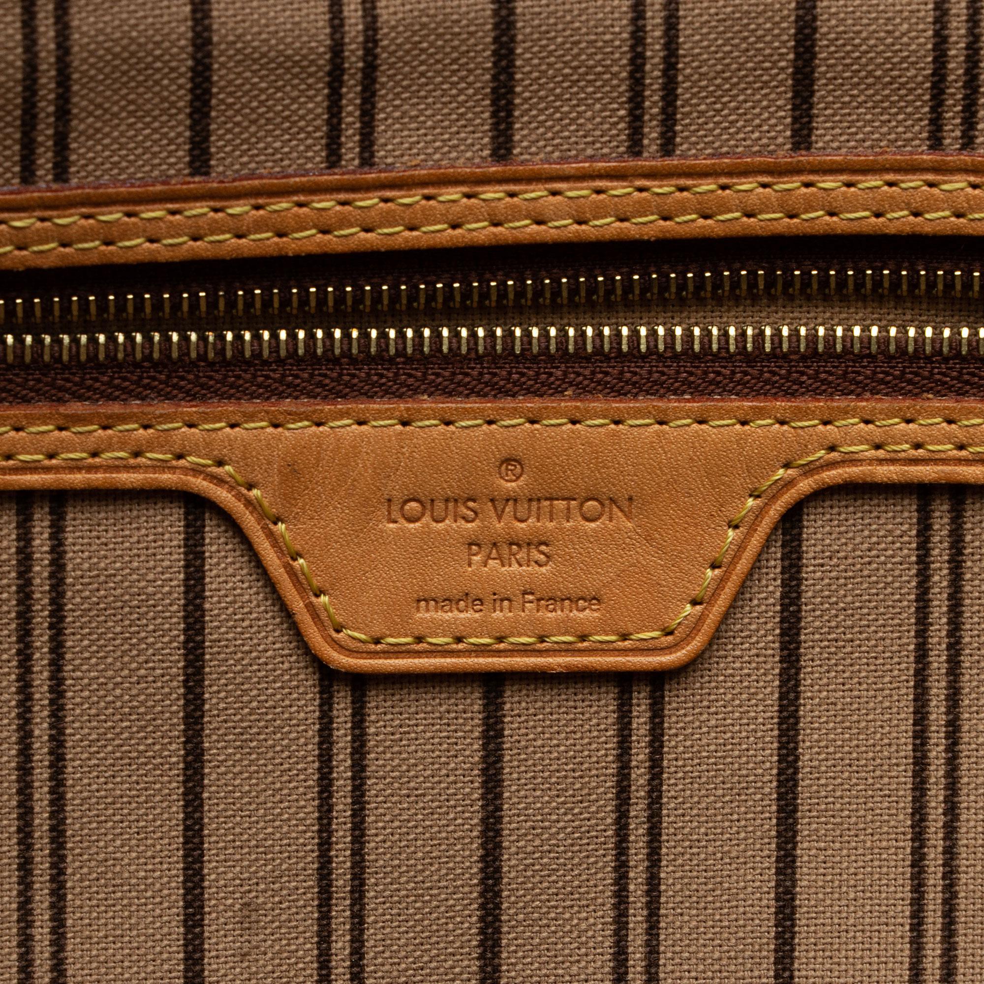 Louis Vuitton Monogram Canvas Delightful MM Shoulder Bag (SHF-BlbpyK)