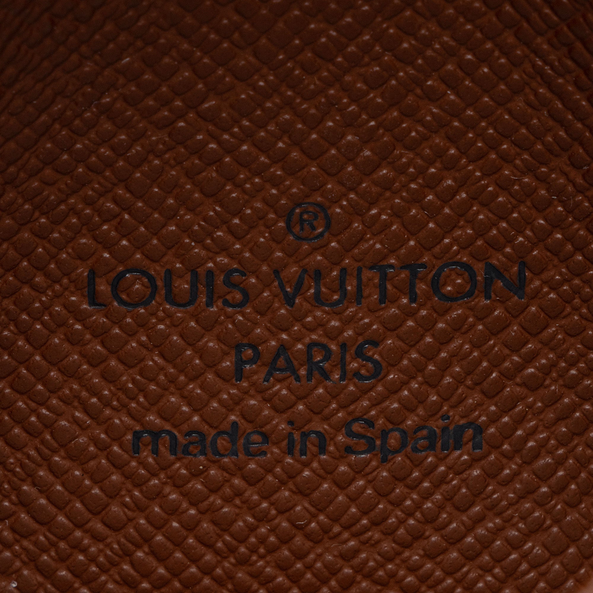 Louis Vuitton Monogram Canvas Porte 2 Vertical Card Holder (SHF-njByOR)