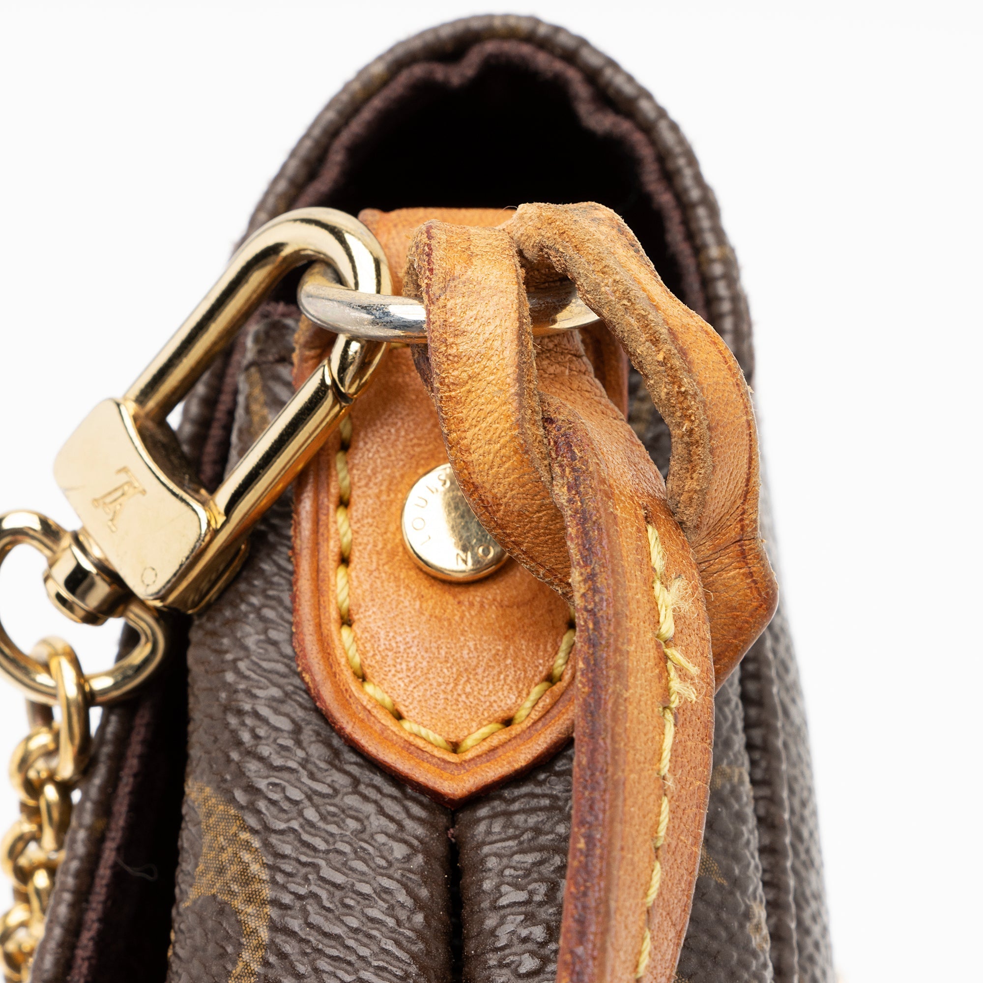 Louis Vuitton Monogram Canvas Favorite MM Shoulder Bag (SHF-23589)
