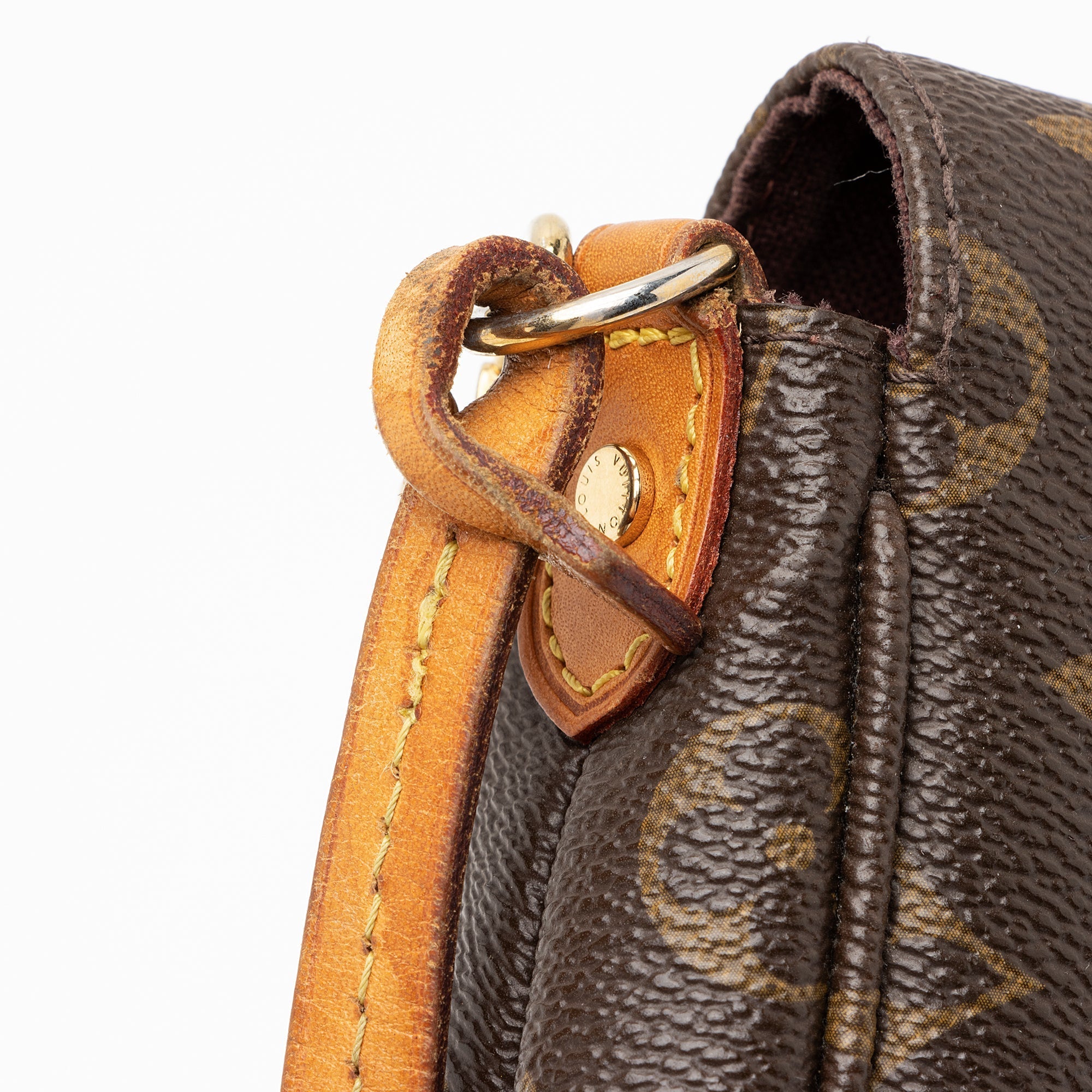 Louis Vuitton Monogram Canvas Favorite MM Shoulder Bag (SHF-23589)