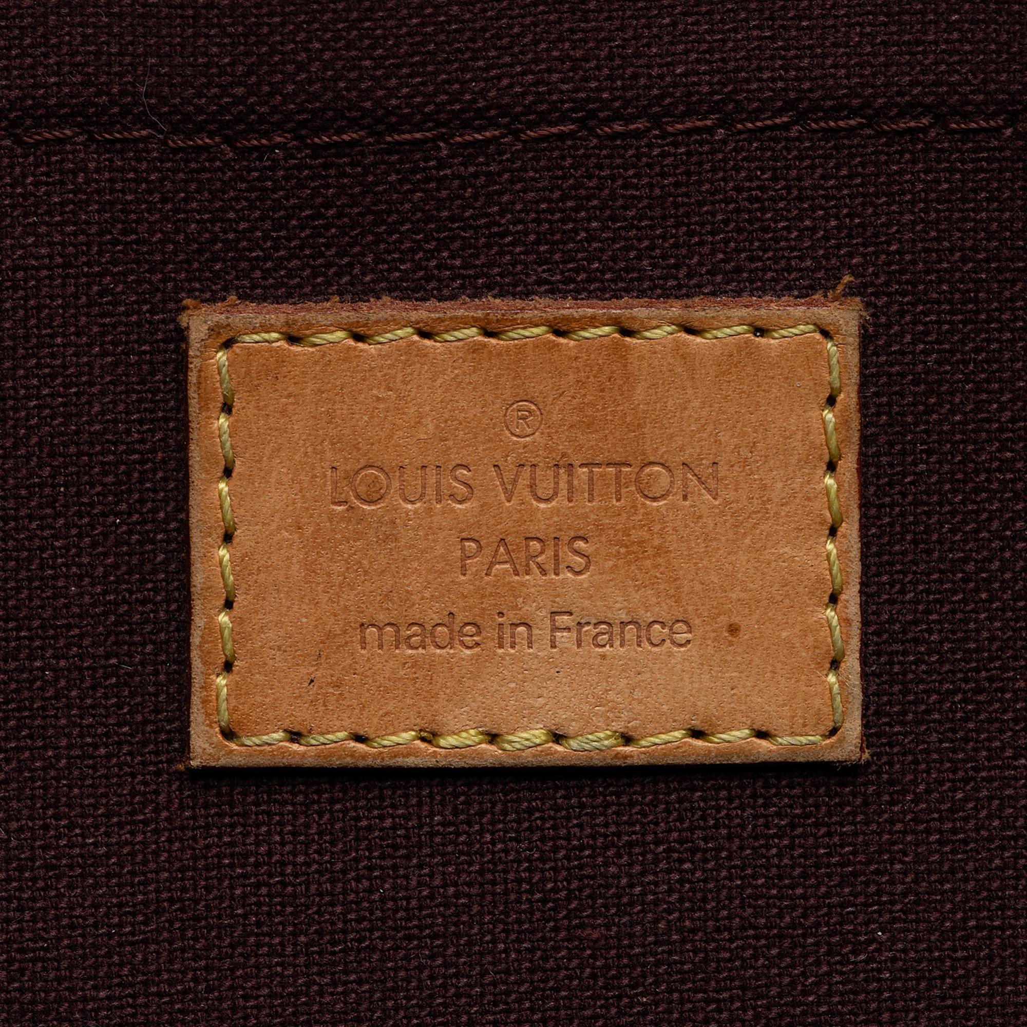 Louis Vuitton Monogram Canvas Favorite MM Shoulder Bag (SHF-jdJmNz)