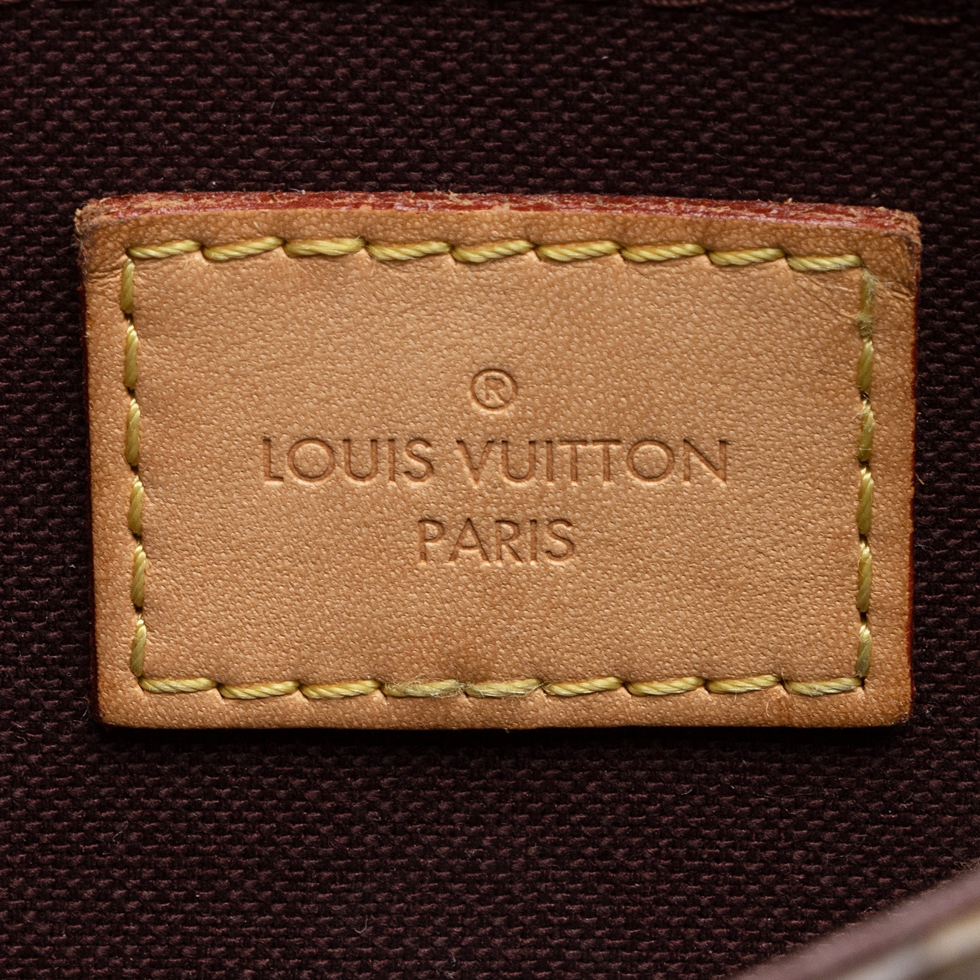 Louis Vuitton Monogram Canvas Favorite PM Shoulder Bag (SHF-22737)