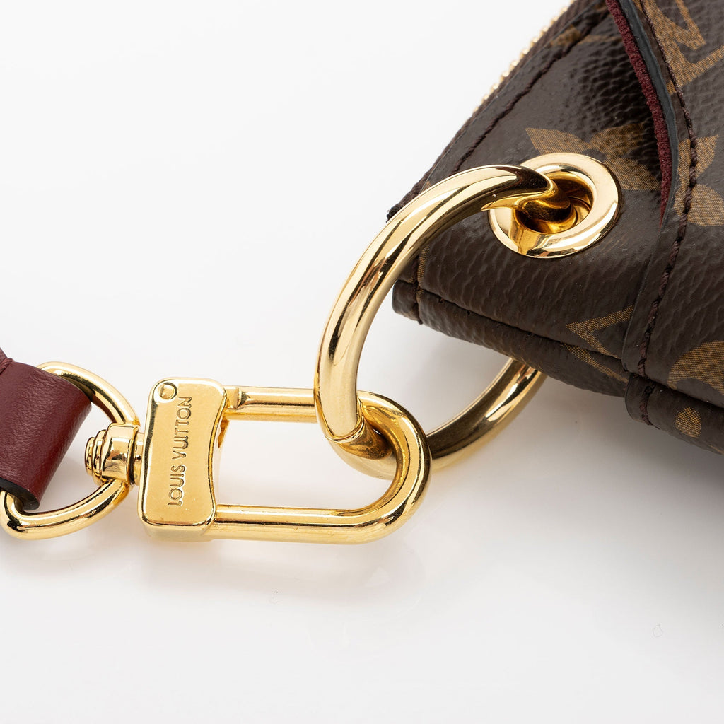Louis Vuitton Monogram Canvas Flower MM Zip Tote (SHF-QAmXo7)