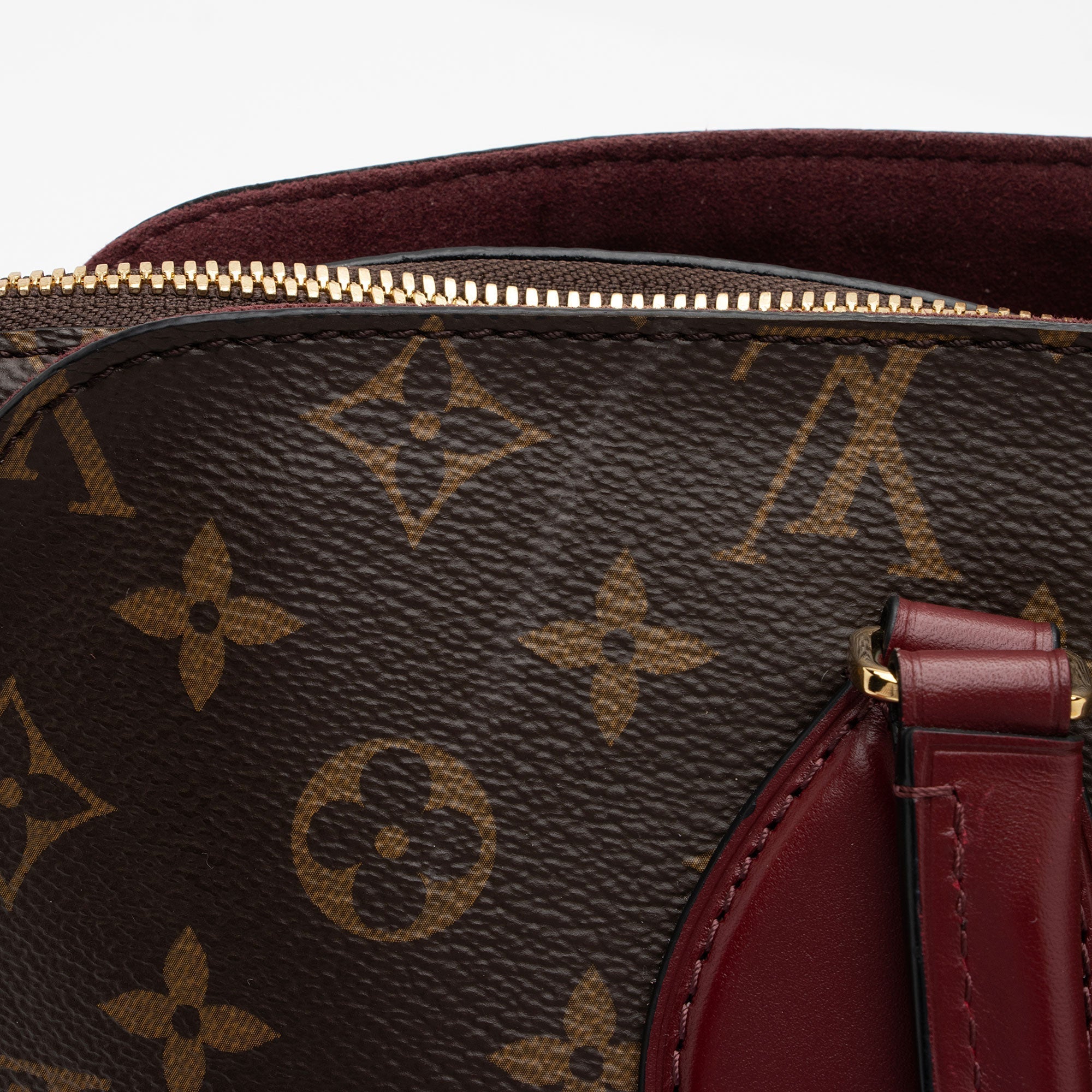 Louis Vuitton Monogram Canvas Flower MM Zip Tote (SHF-QAmXo7)