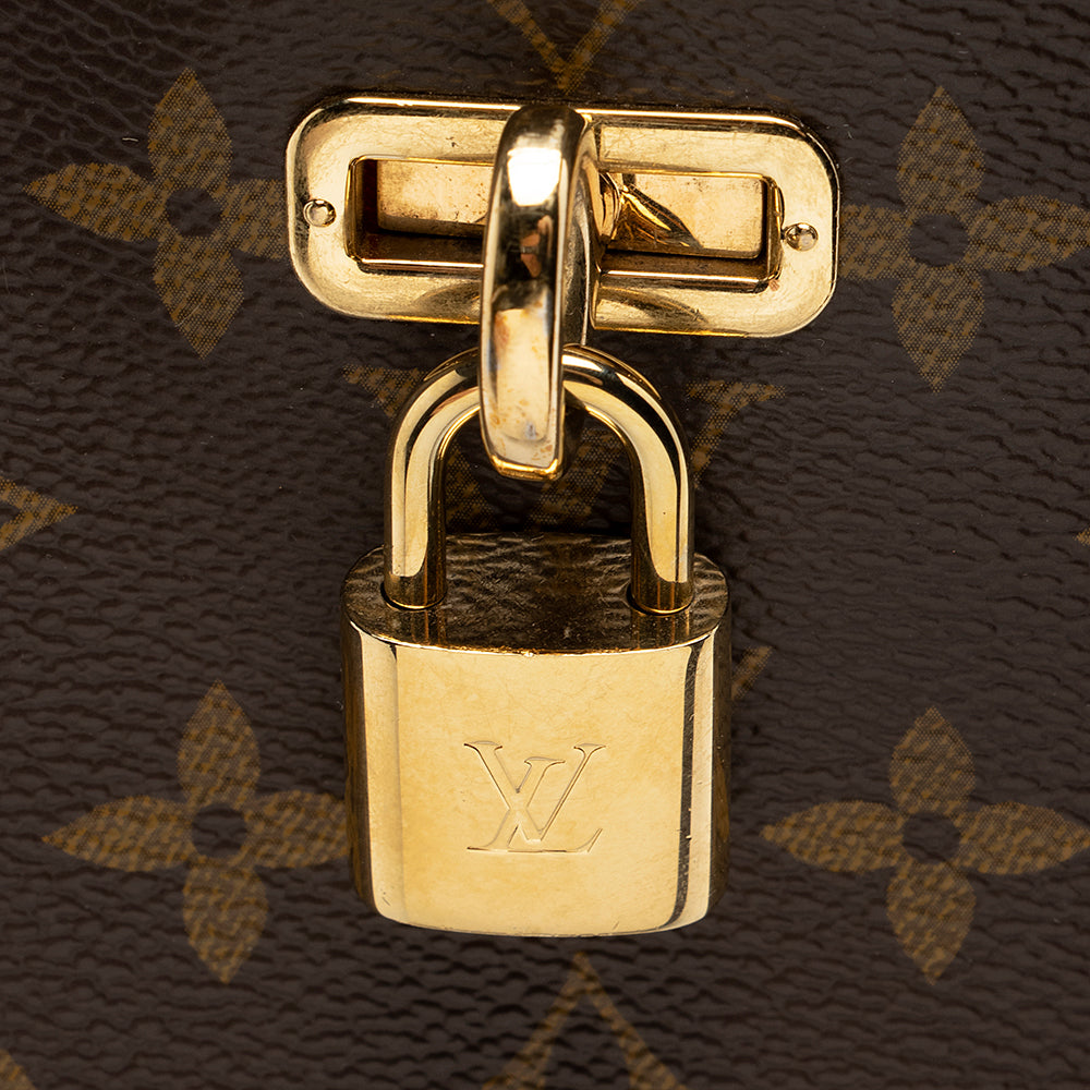 Louis Vuitton Monogram Canvas Gaia Shoulder Bag (SHF-21605)