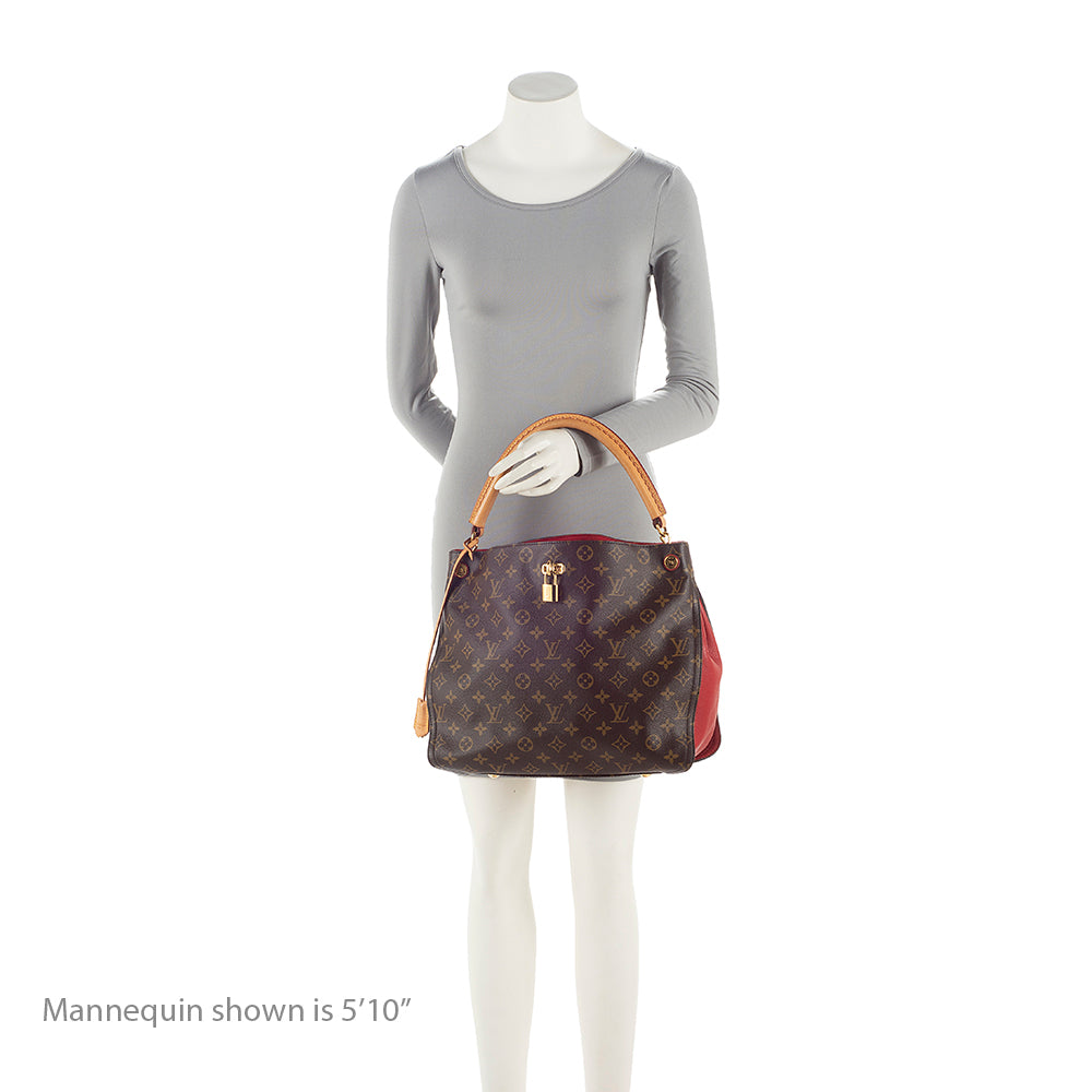 Louis Vuitton Monogram Canvas Gaia Shoulder Bag (SHF-21605)